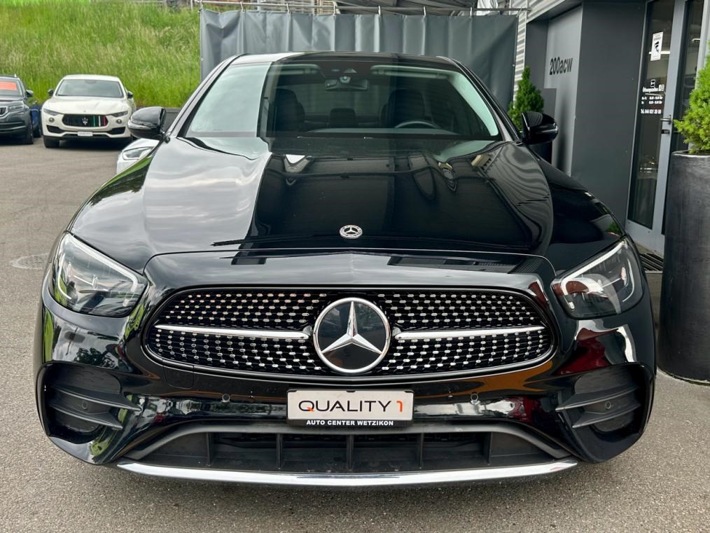 MERCEDES-BENZ E 220 d AMG Line