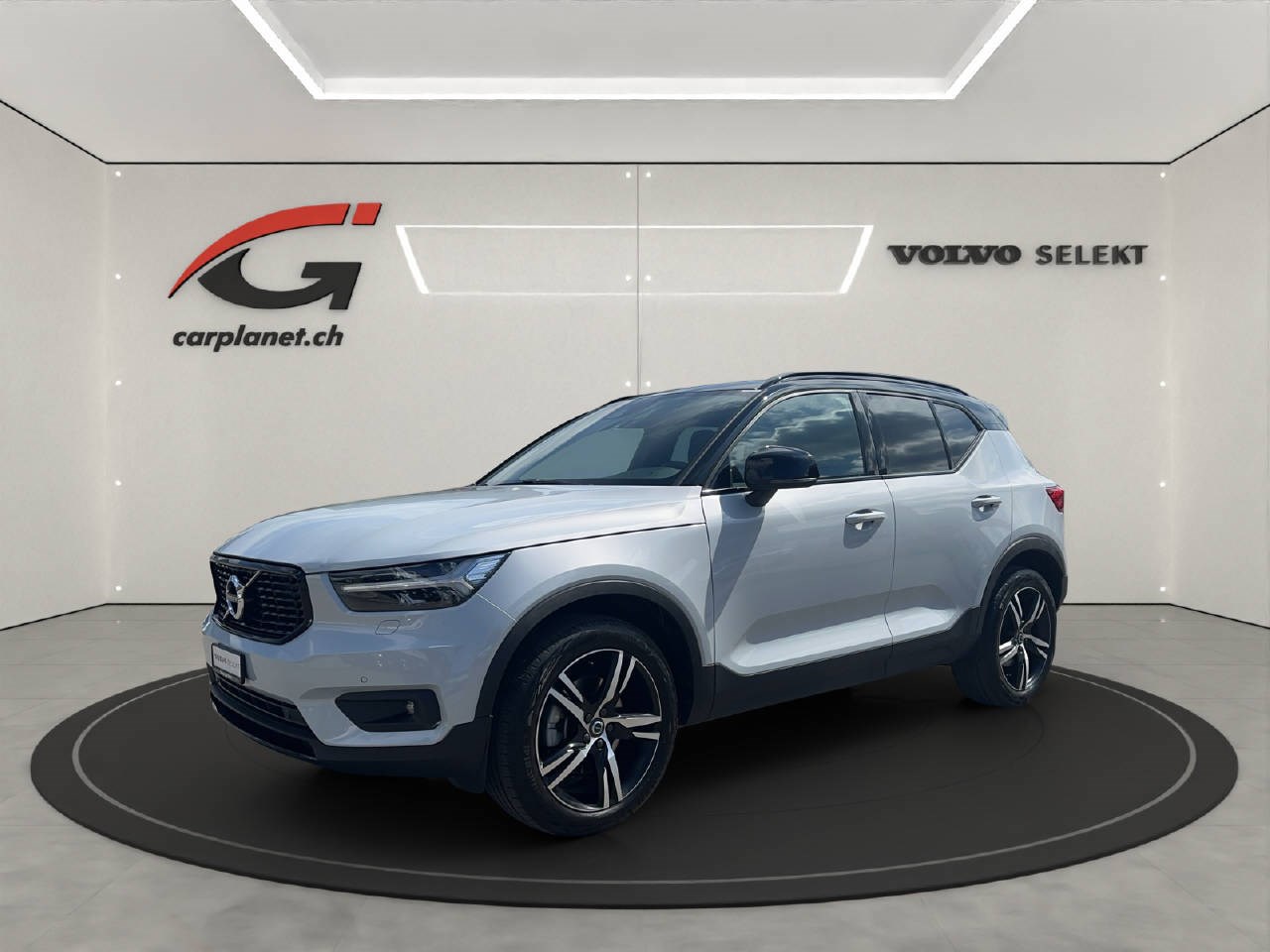 VOLVO XC40 2.0 B4 MH R-Design AWD