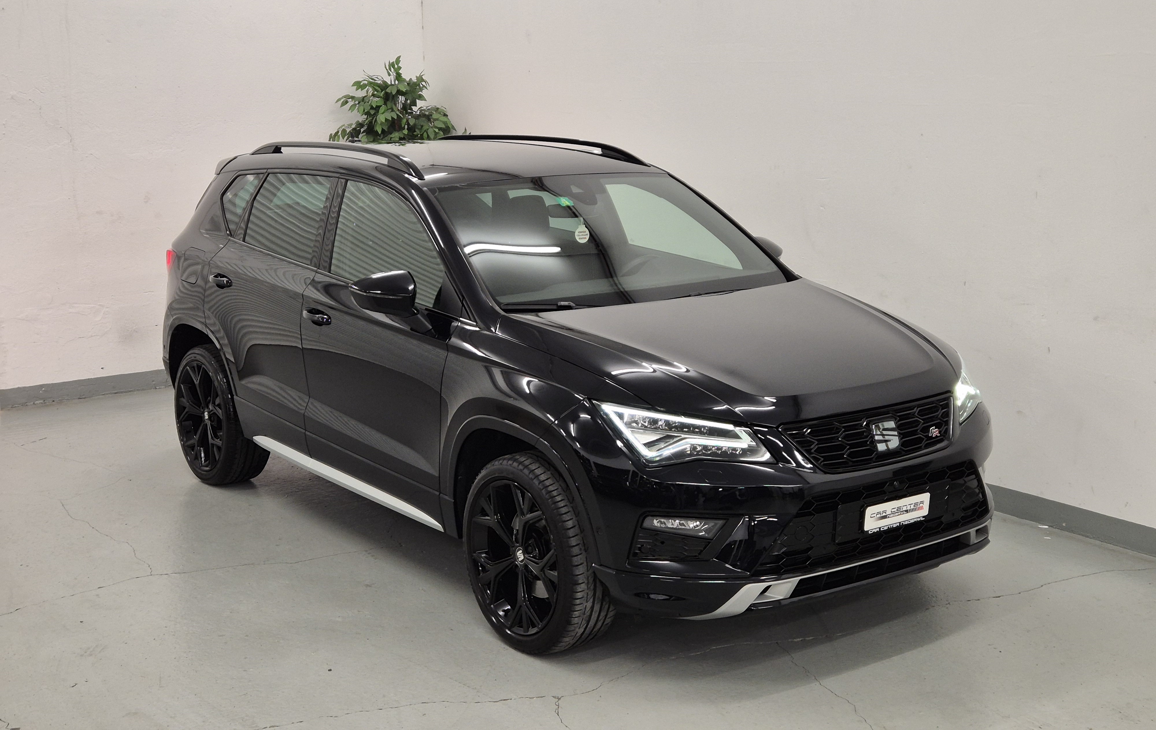 SEAT Ateca 1.5TSI EVO SWISS FR DSG, CRYSTAL BLACK