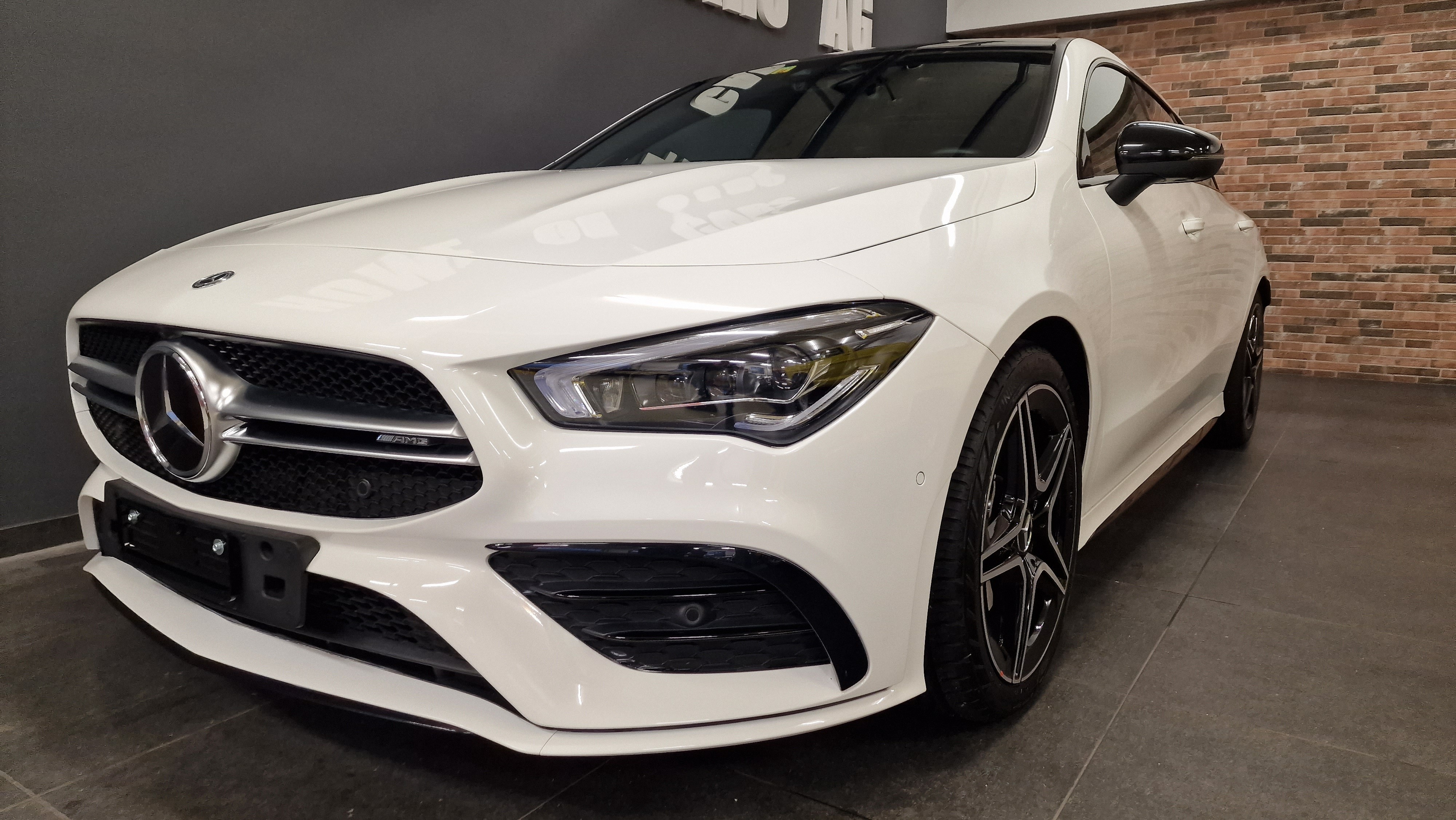 MERCEDES-BENZ CLA Shooting Brake 35 AMG 4Matic 7G-DCT