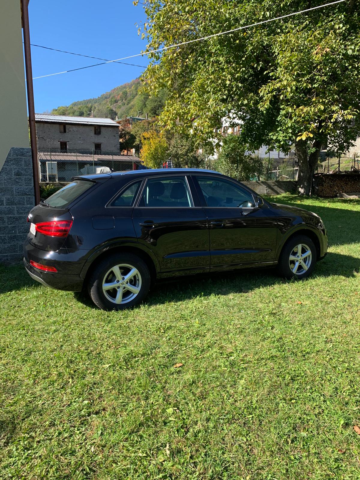 AUDI Q3 2.0 TFSI quattro S-tronic