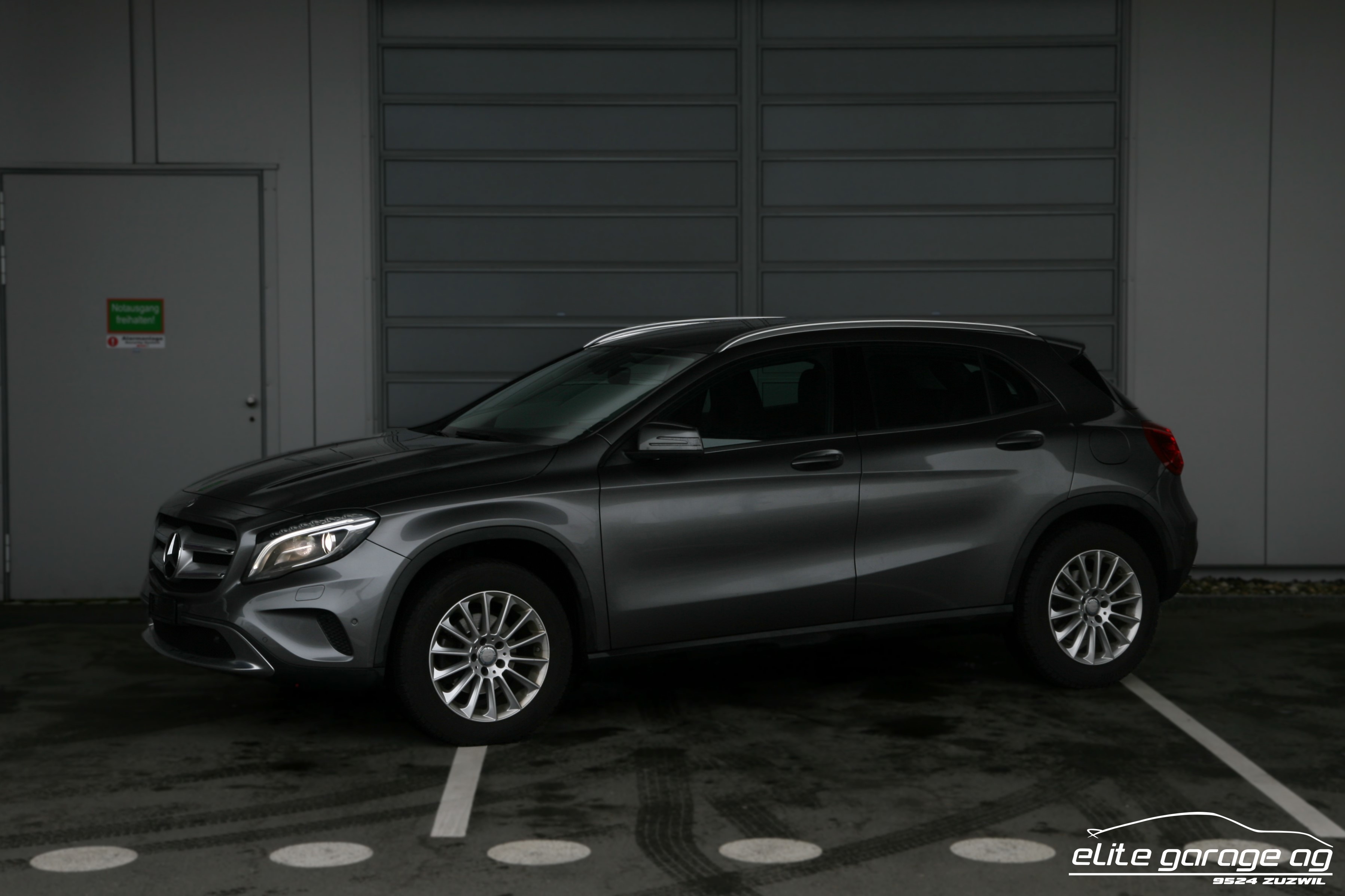 MERCEDES-BENZ GLA 220 CDI Urban 4Matic 7G-DCT