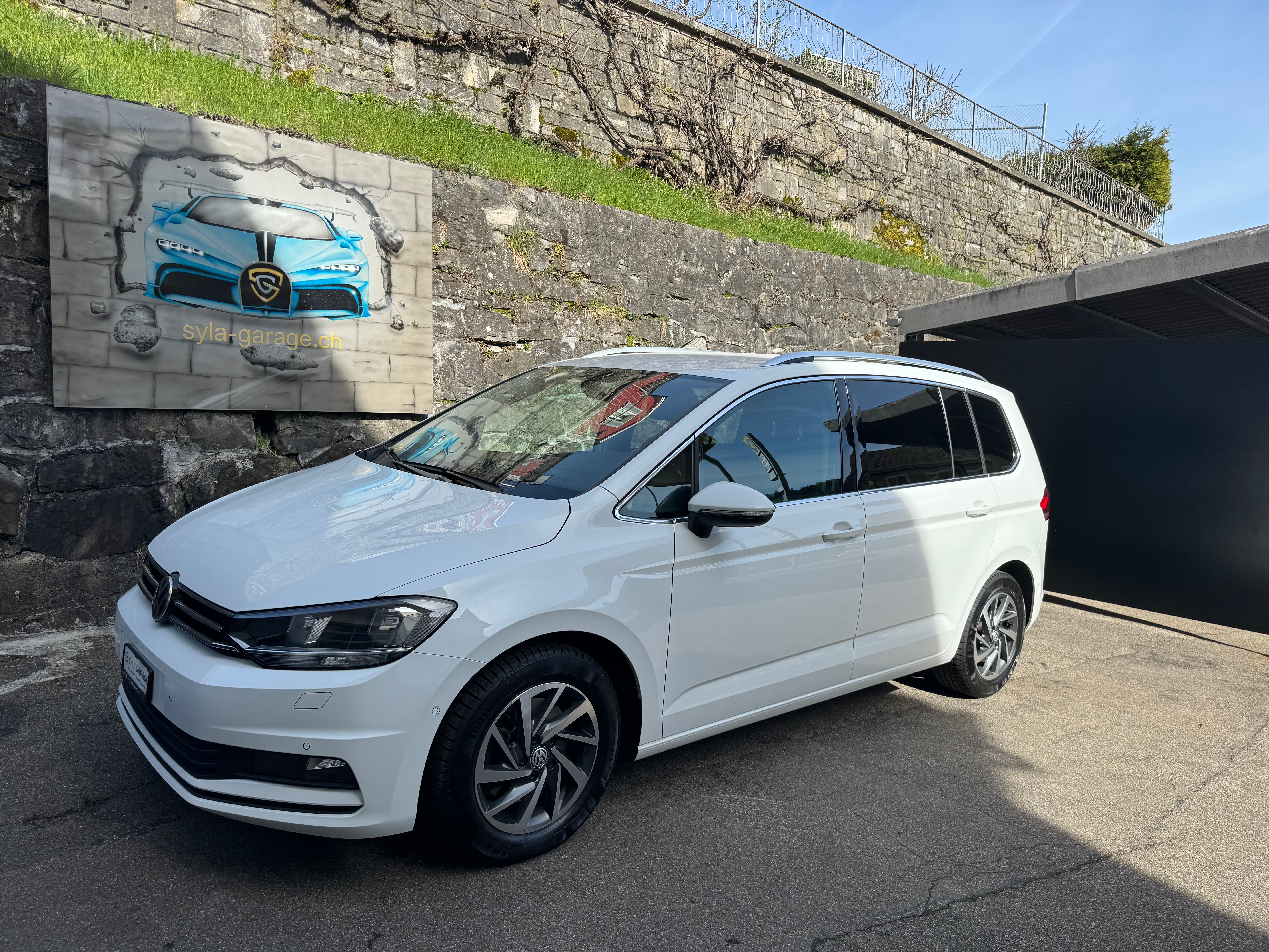 VW Touran 1.4 TSI BlueMotion Technology Sound DSG