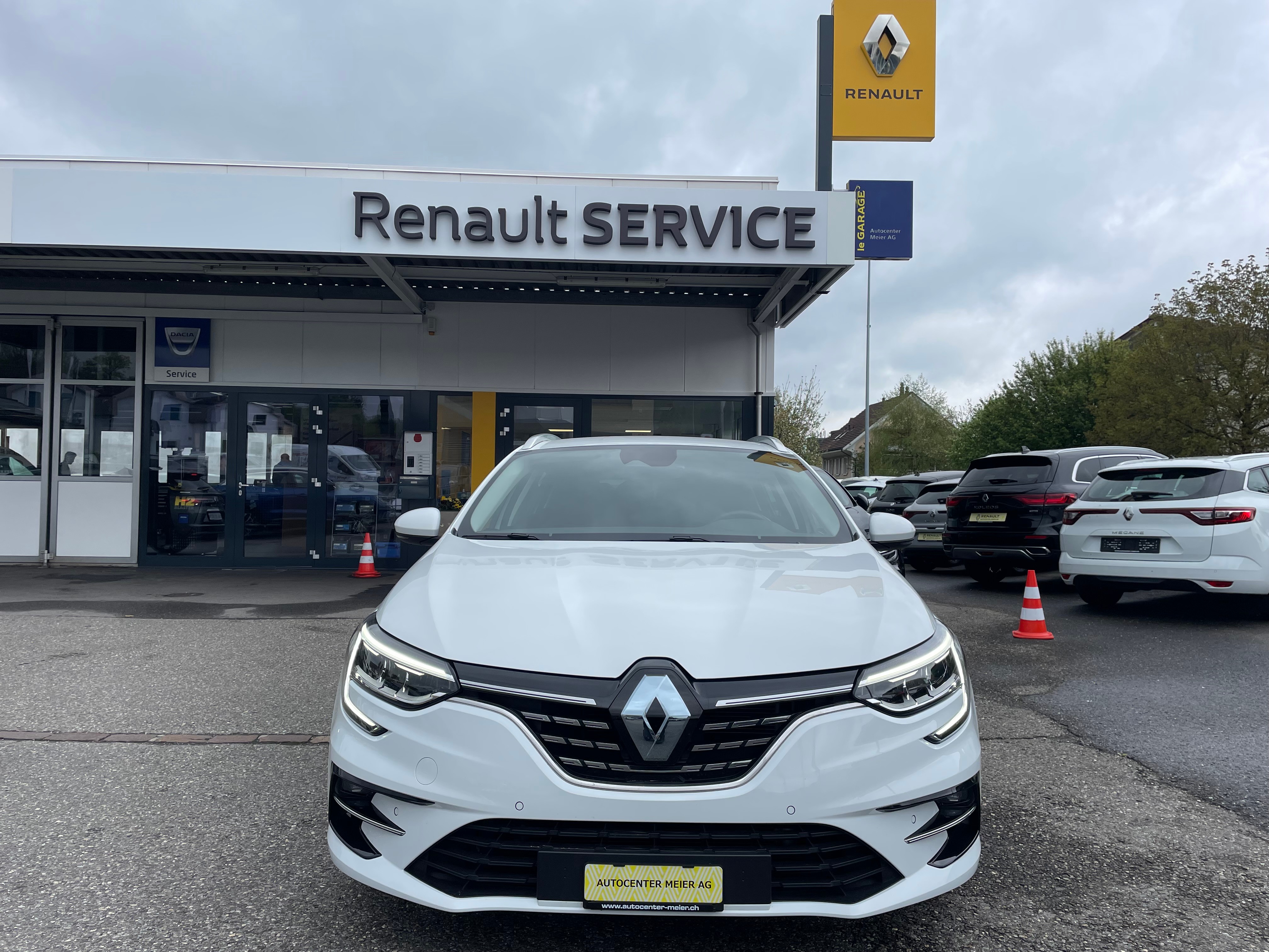 RENAULT Mégane Grandtour 1.5 dCi Intens EDC