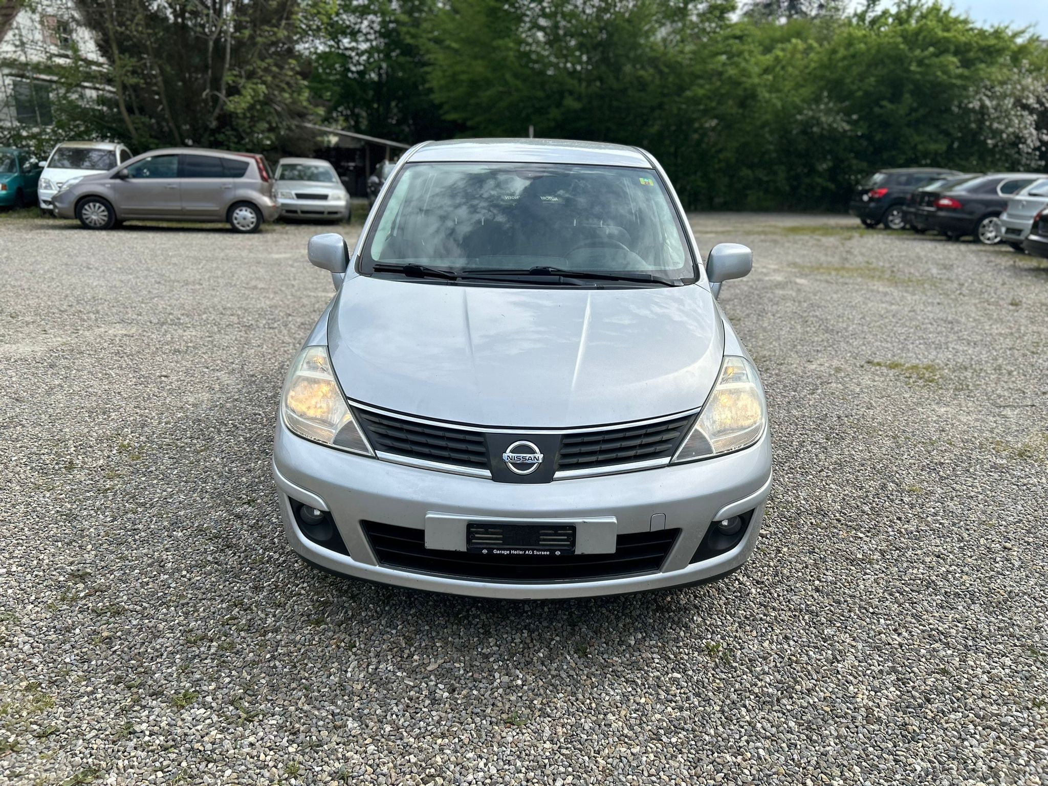 NISSAN Tiida 1.6 tekna Automatic