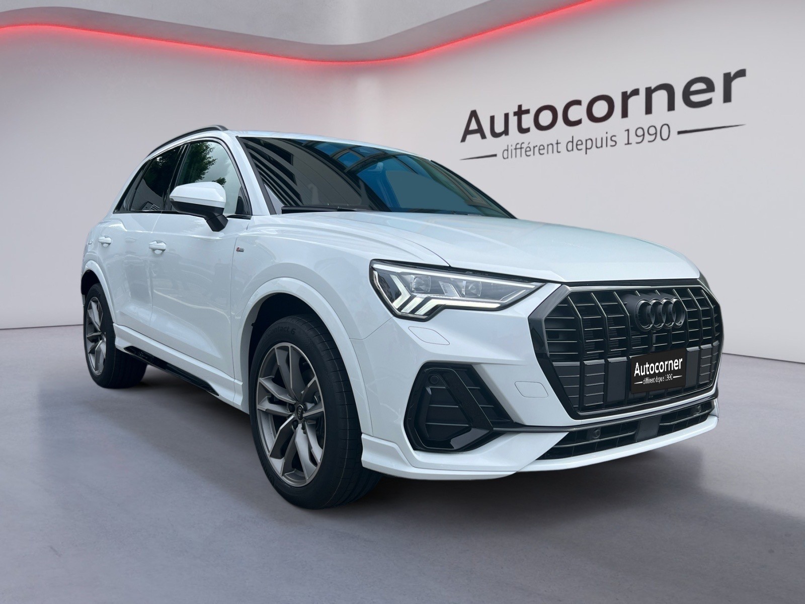 AUDI Q3 35 TFSI S line Attraction S-tronic