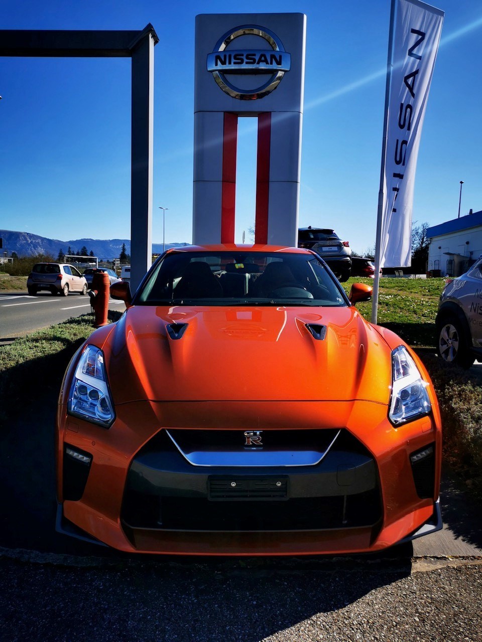 NISSAN GT-R 3.8 V6 Biturbo Presitge Edition