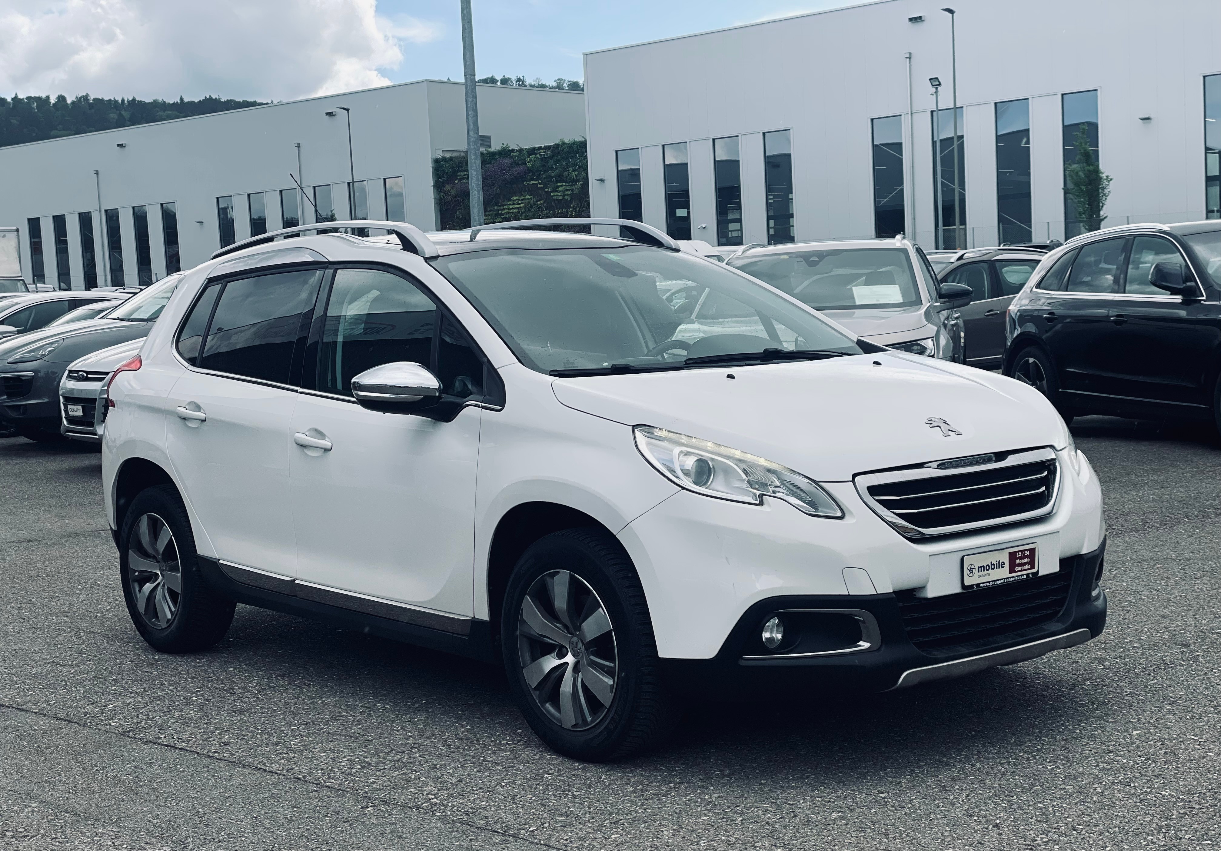 PEUGEOT 2008 1.6 e-HDi Allure