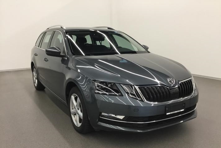 SKODA Octavia Combi 1.6 TDI Style DSG