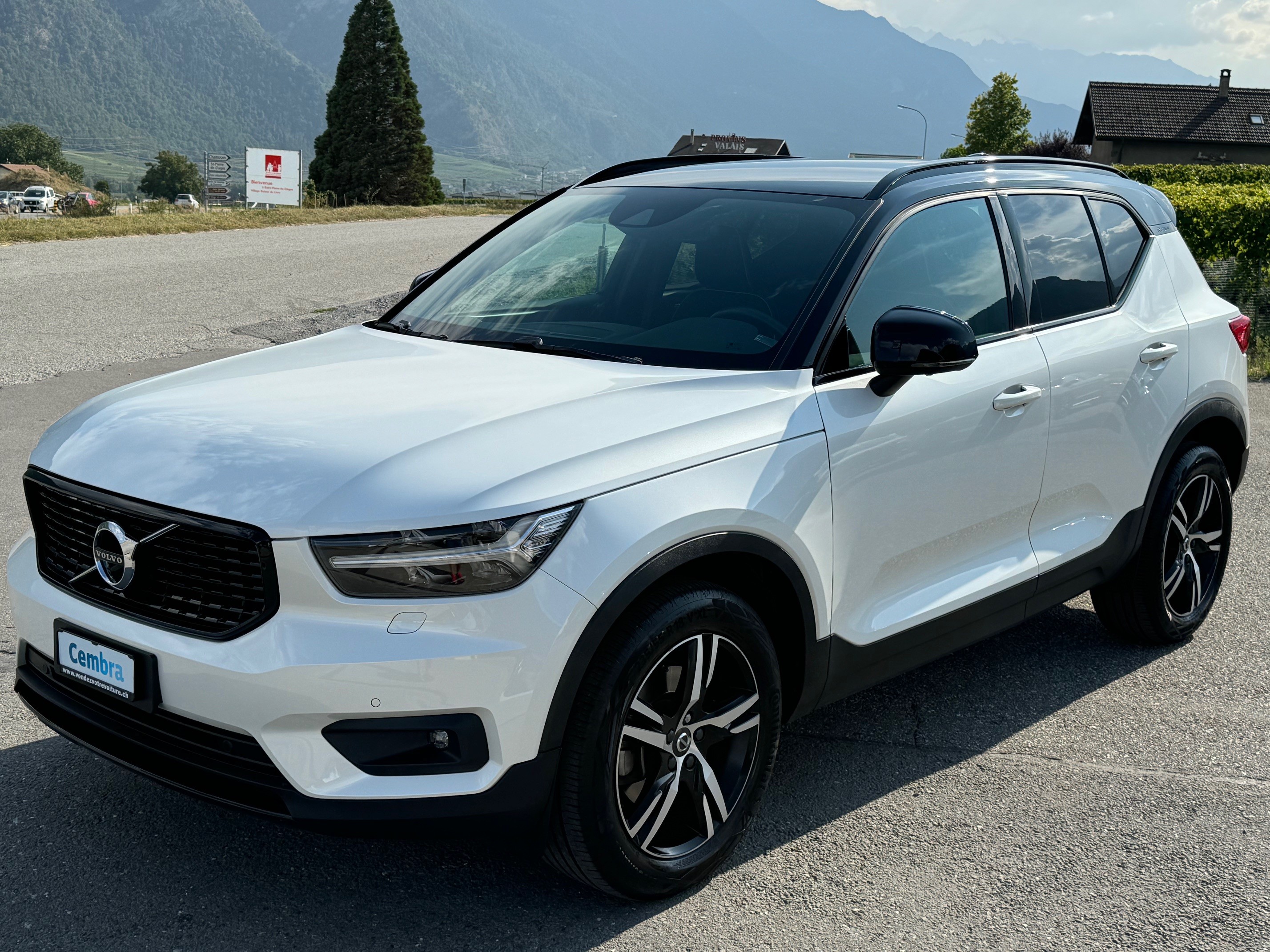 VOLVO XC40 T4 AWD R-Design Geartronic