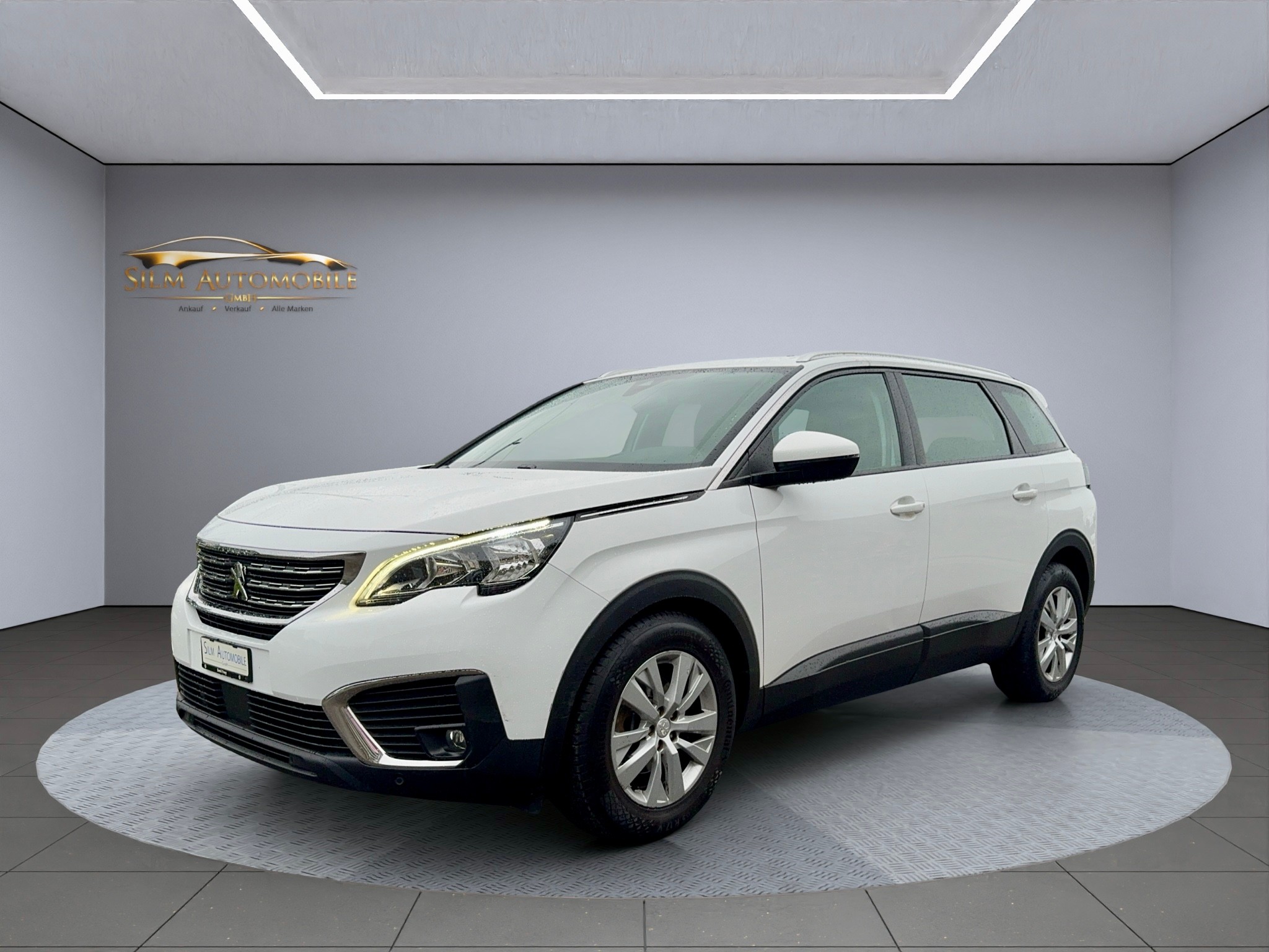 PEUGEOT 5008 1.6 BlueHDi Allure 7 Plätze