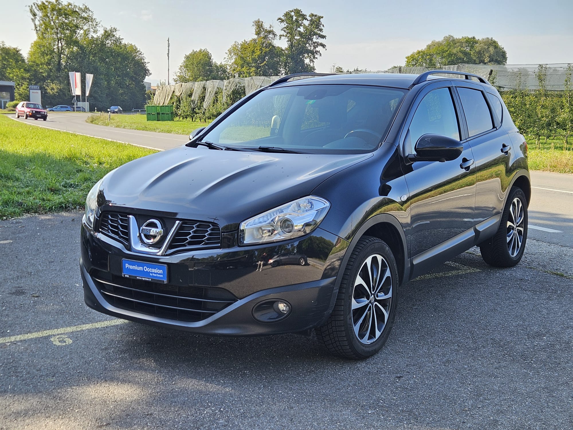 NISSAN Qashqai 1.6 Camera 360 ** Expertisé du jour ** Frish MFK ** Toit panoramique ** Panoramadach