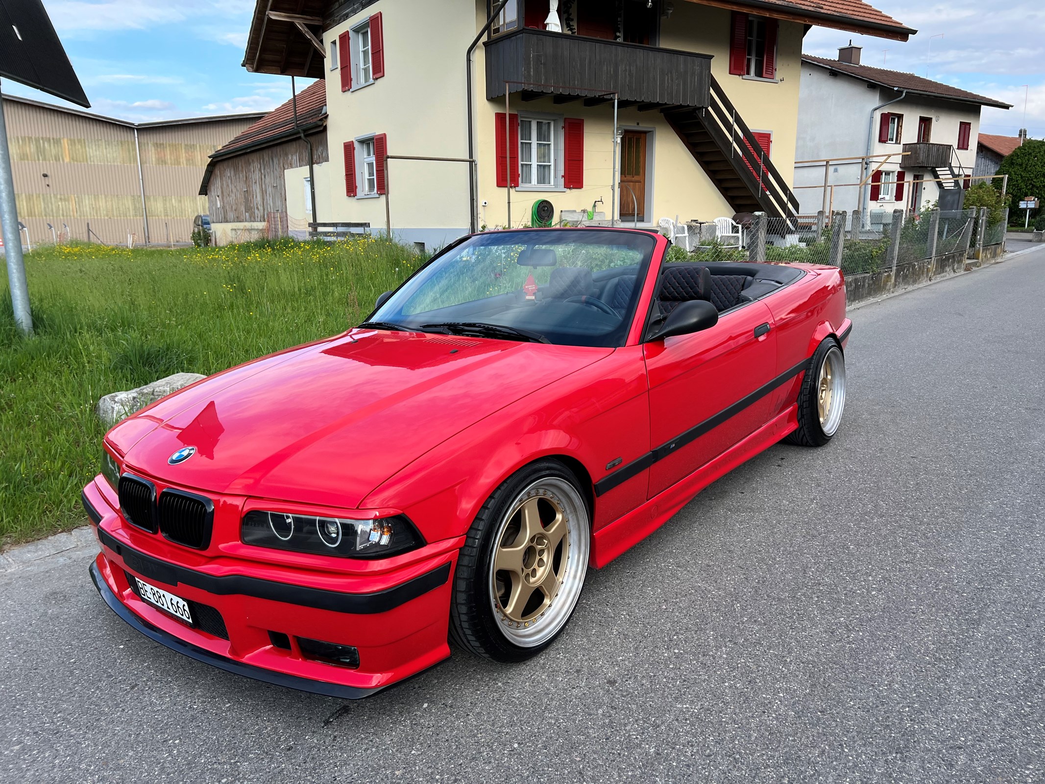 BMW 320i Cabrio