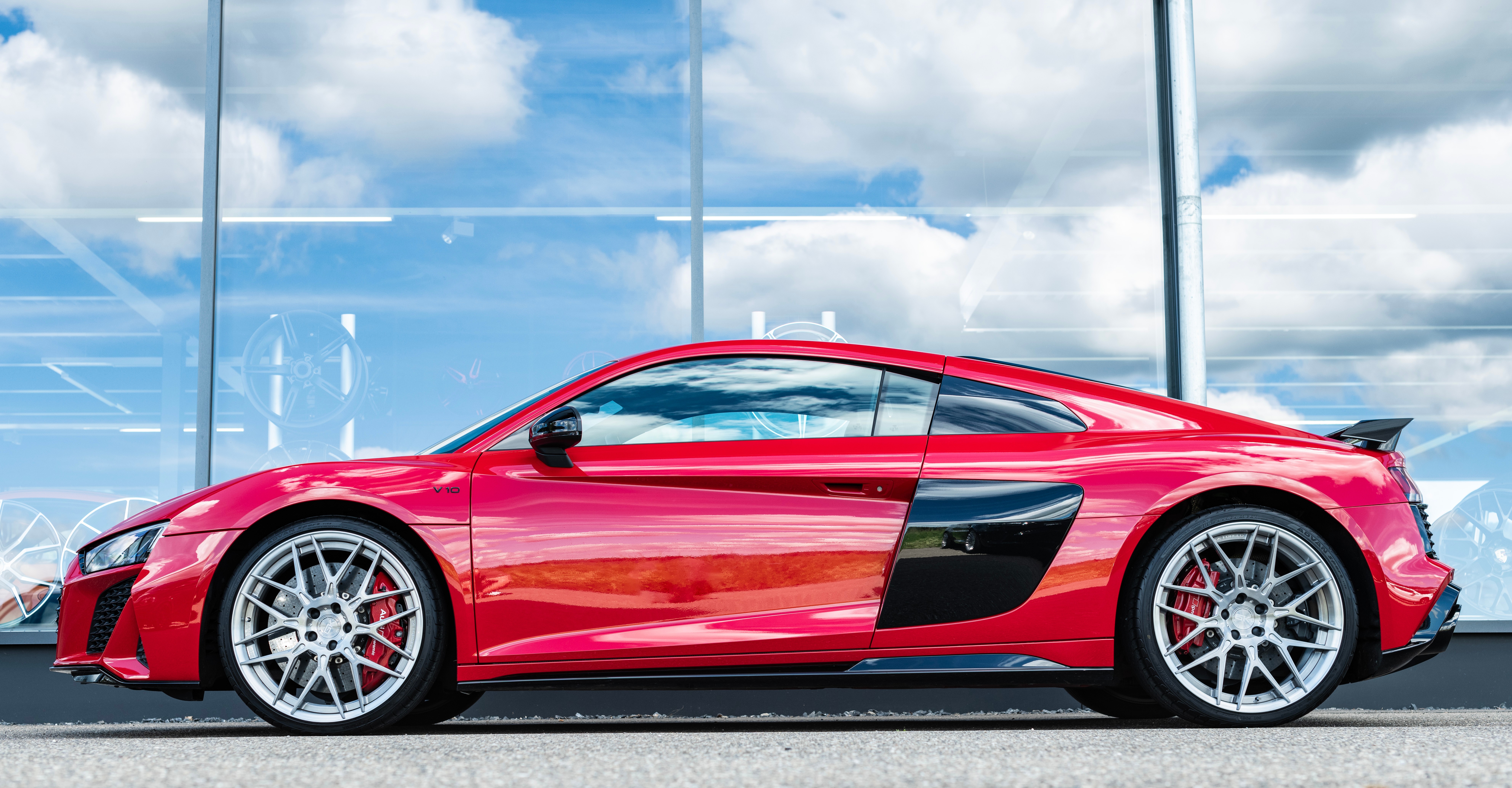 AUDI R8 Coupé performance AWD, CERAMIC, 4,9% LEASING