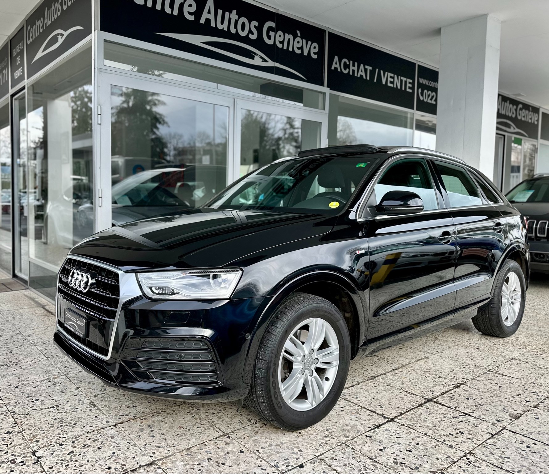 AUDI Q3 2.0 TDI design quattro S-tronic