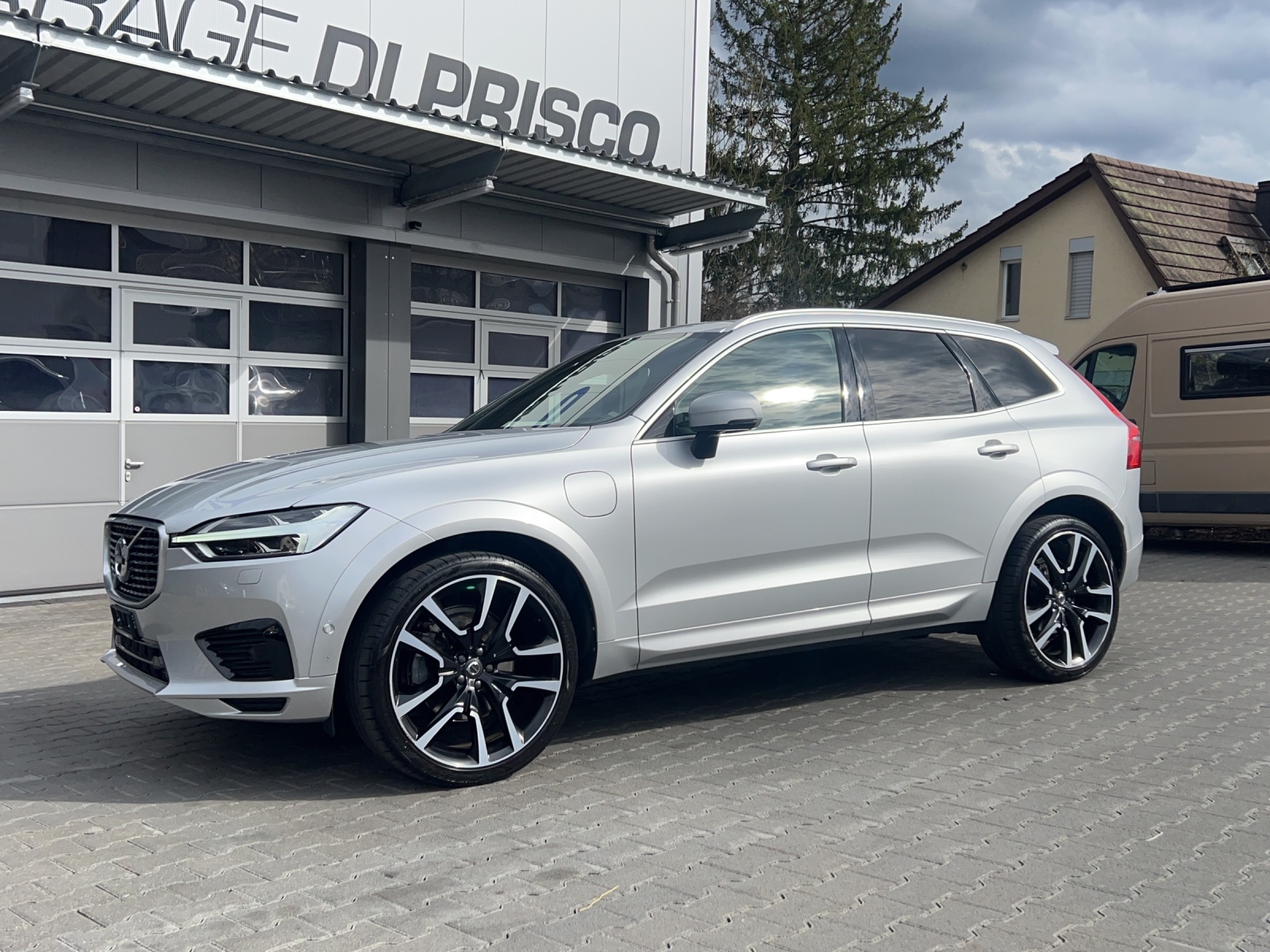 VOLVO XC60 T8 eAWD R-Design Geartronic