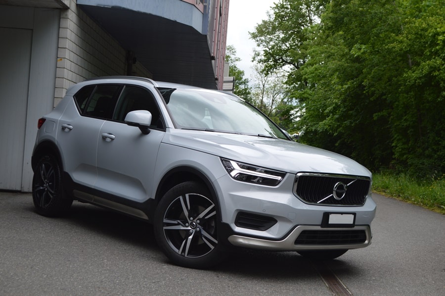 VOLVO XC40 T5 AWD Momentum Geartronic