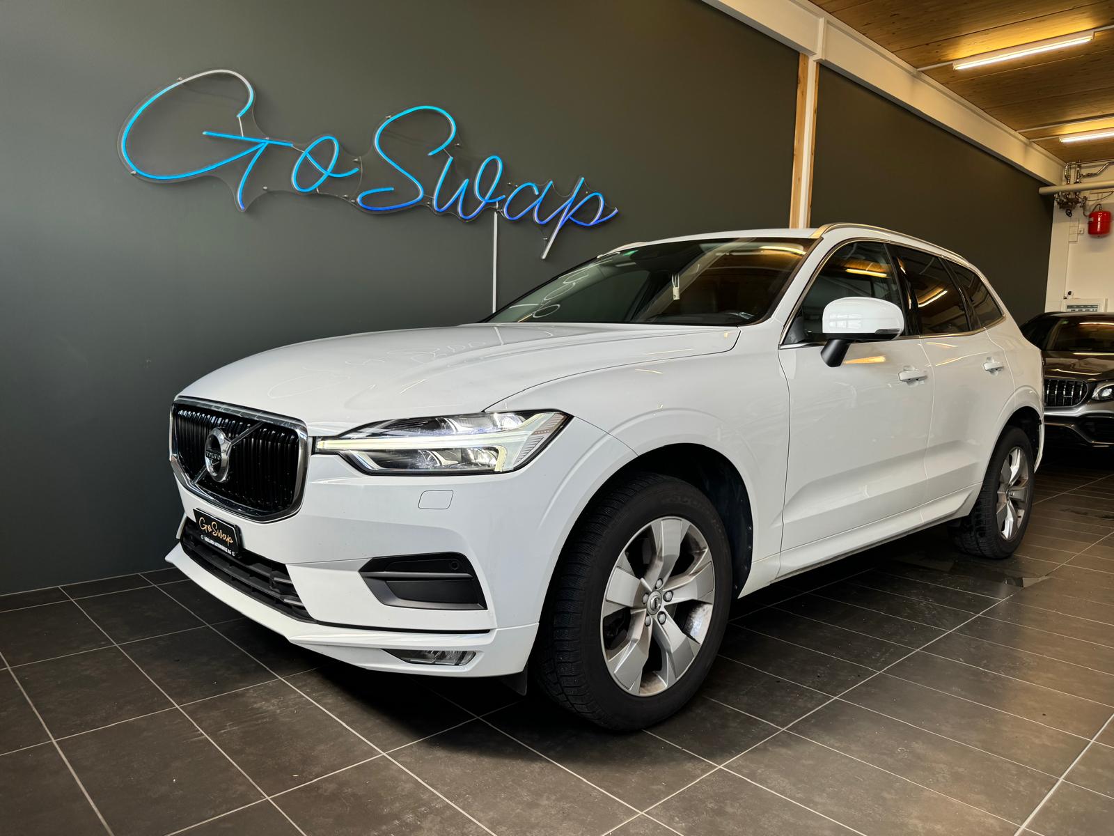 VOLVO XC60 D4 AWD Momentum Geartronic