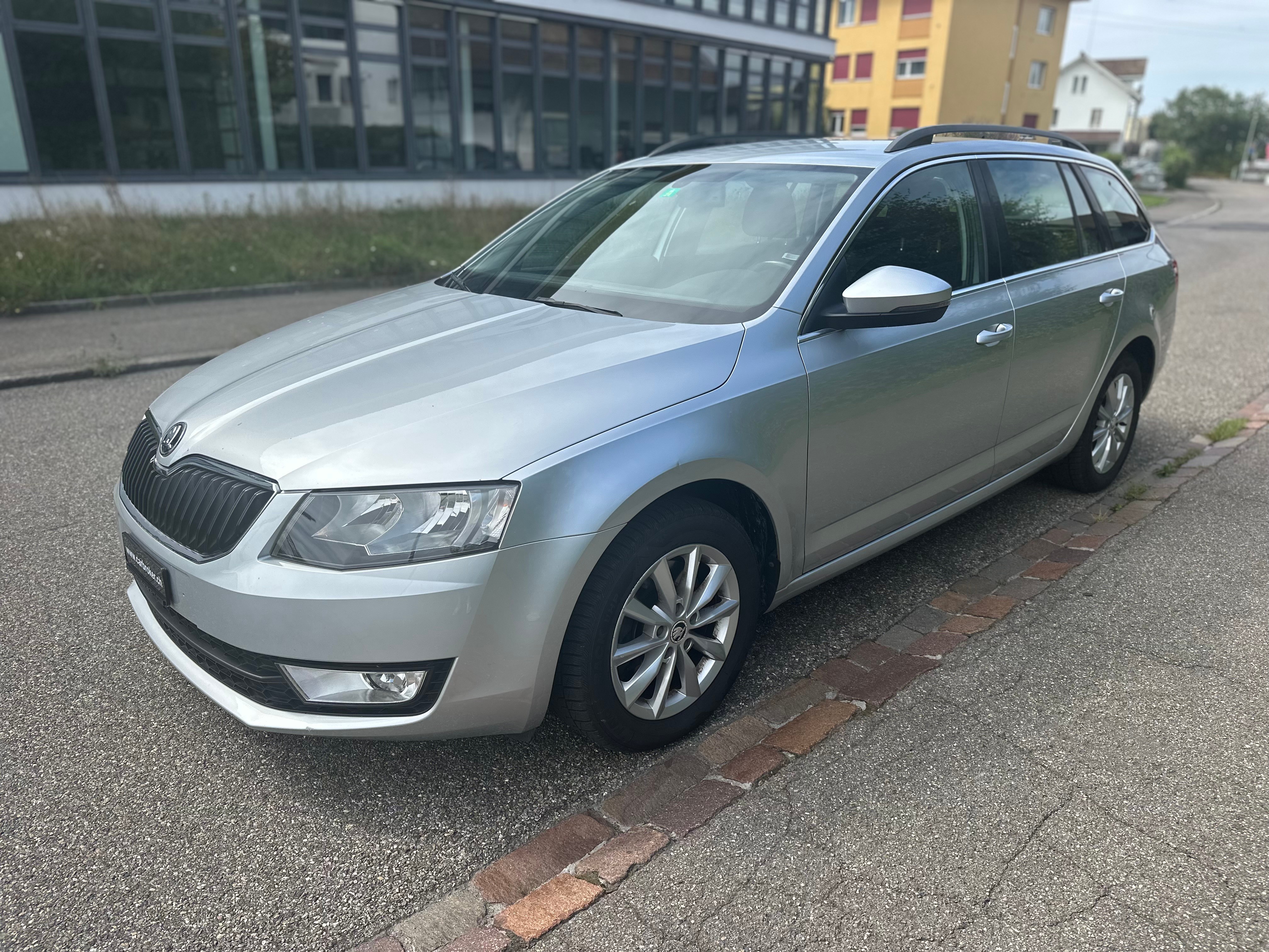 SKODA Octavia Combi 2.0 TDI Ambition 4x4 DSG