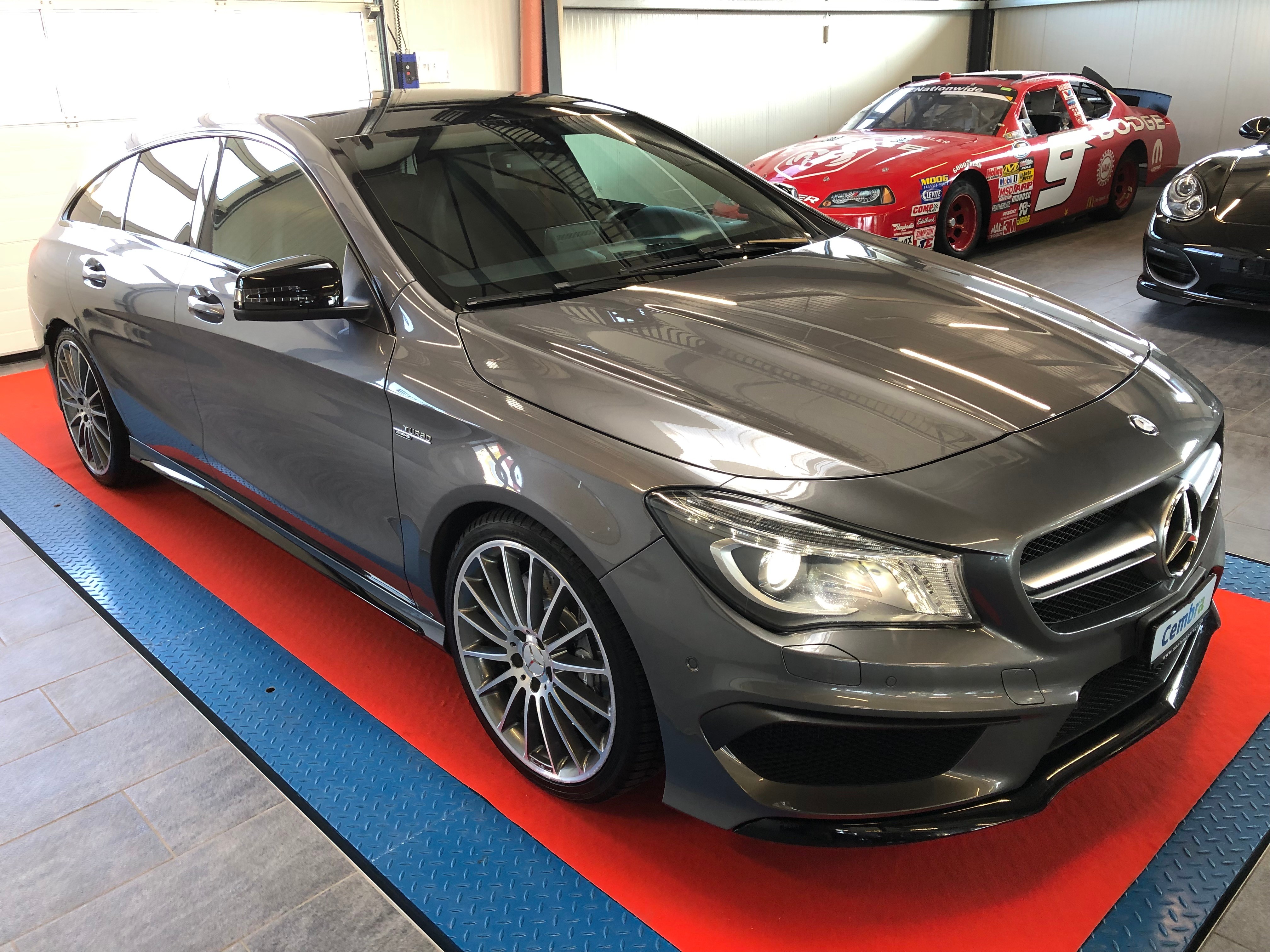 MERCEDES-BENZ CLA Shooting Brake 45 AMG 4Matic Speedshift