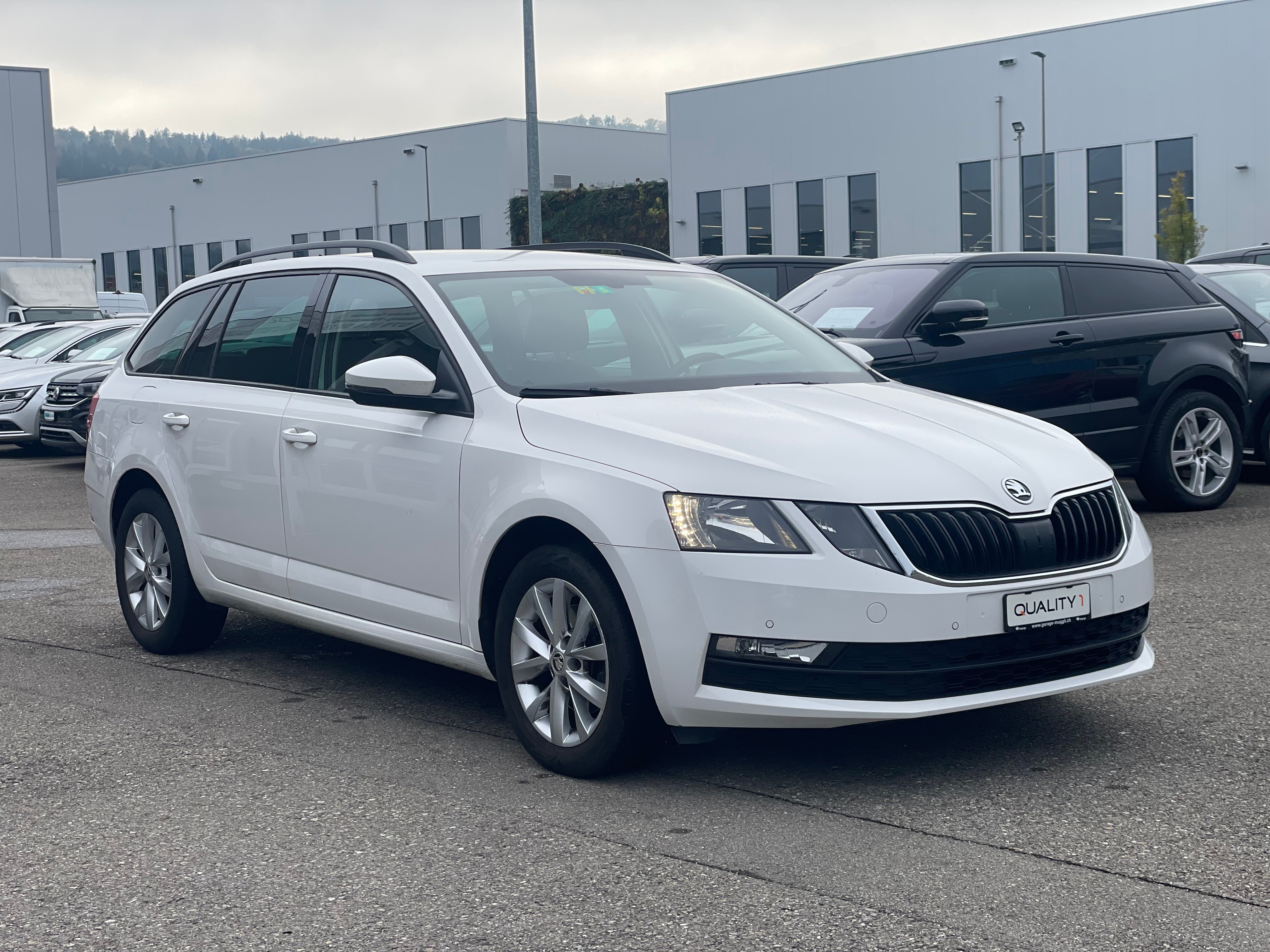 SKODA Octavia Combi 1.0 TSI Ambition DSG