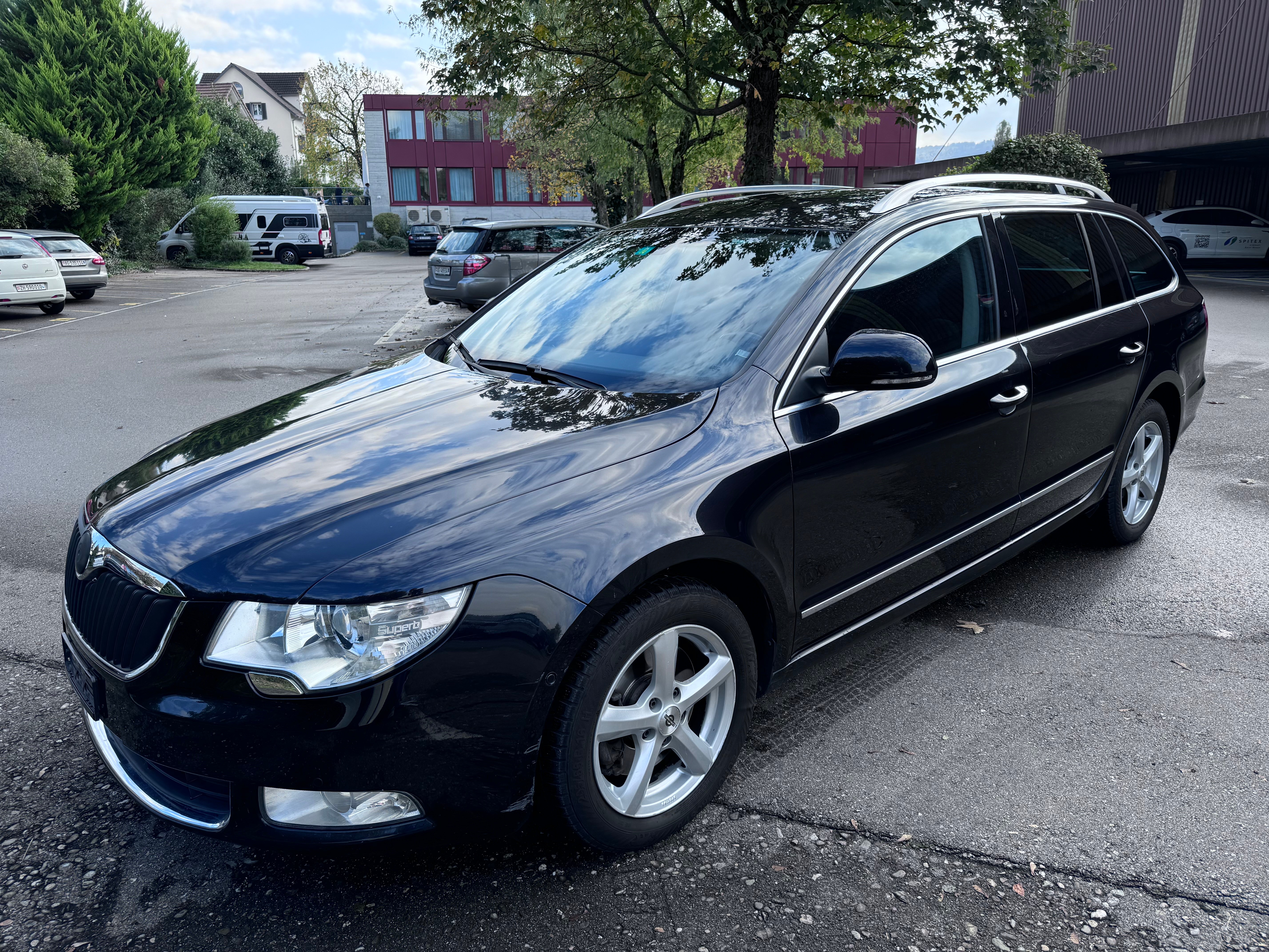 SKODA Superb Combi 2.0 TDi Ambition 4x4 DSG