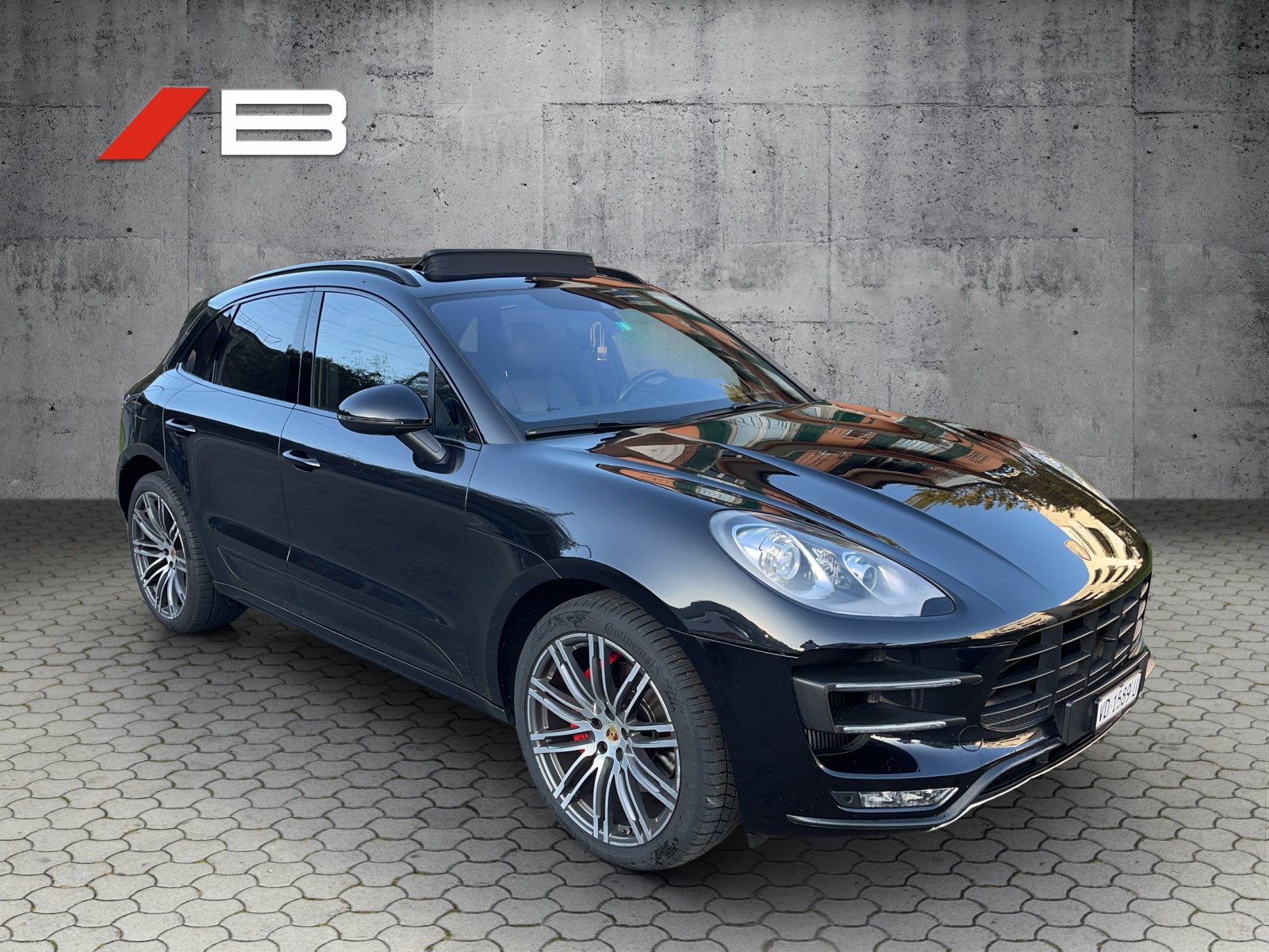 PORSCHE Macan Turbo PDK