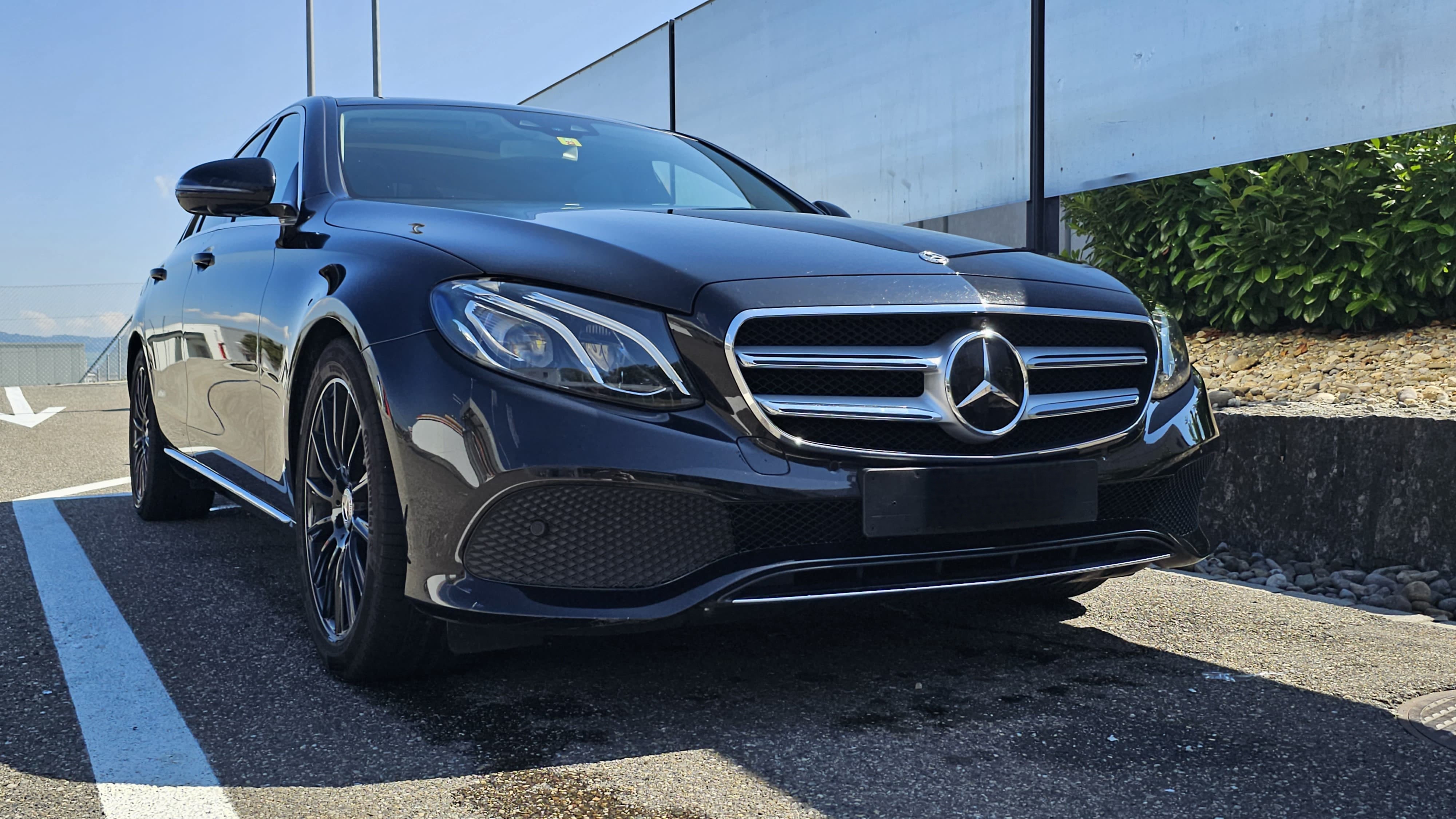 MERCEDES-BENZ E 220 d Avantgarde 9G-Tronic