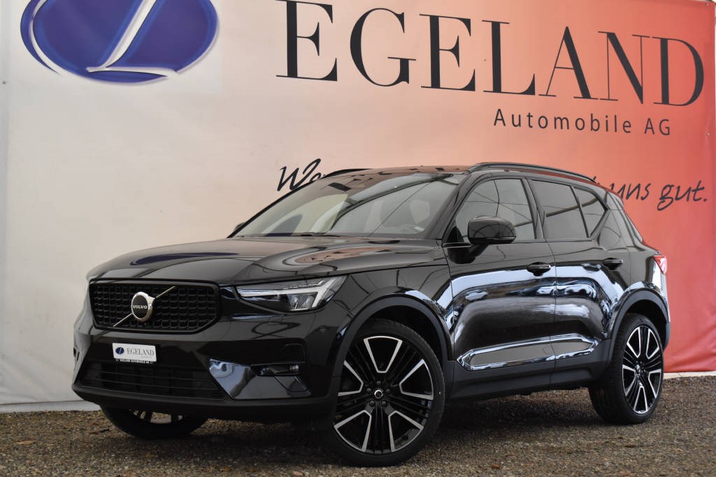 VOLVO XC40 2.0 B4 MH Ultra Dark