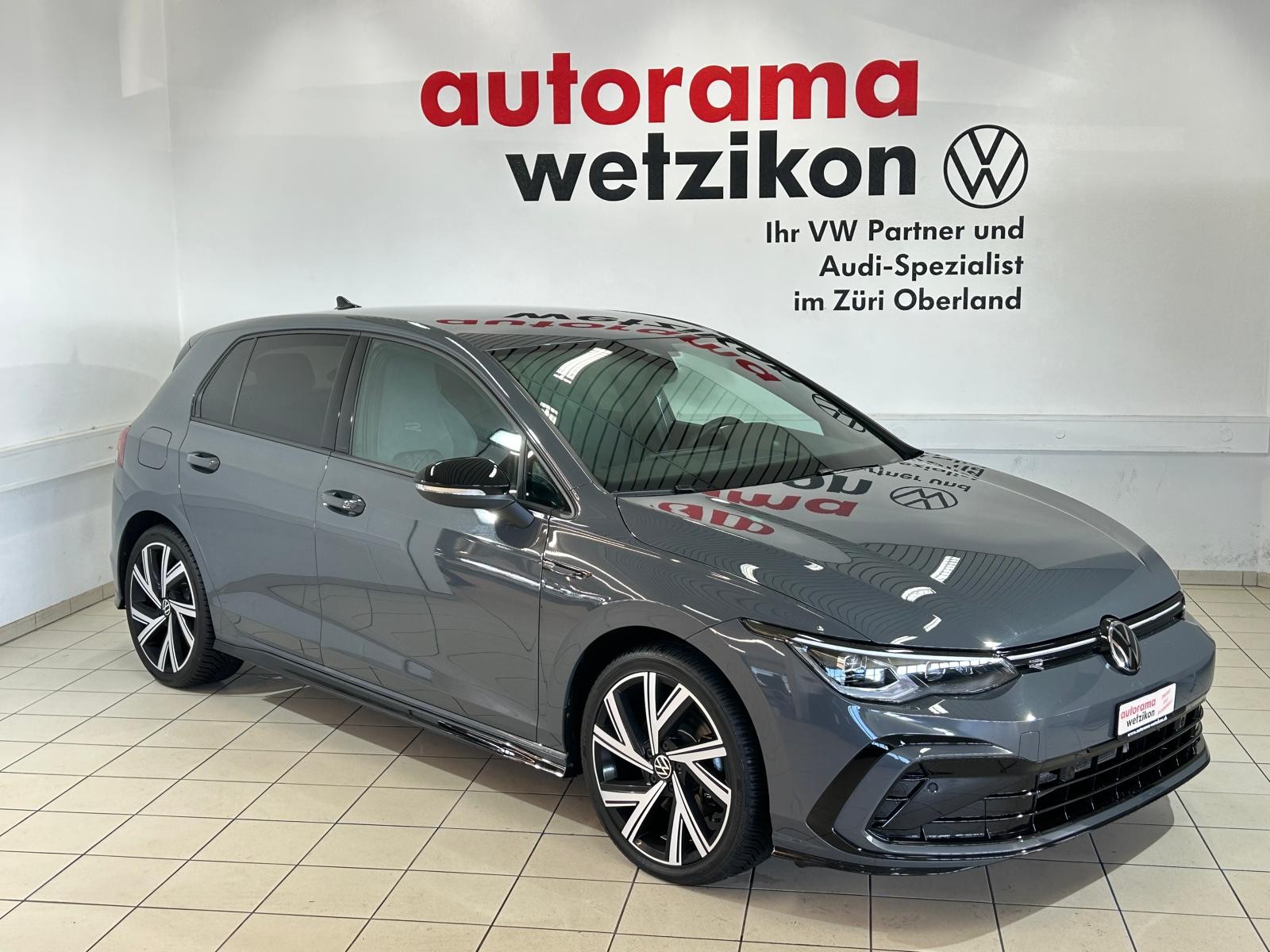 VW Golf 2.0 TSI R-Line DSG 4 Motion