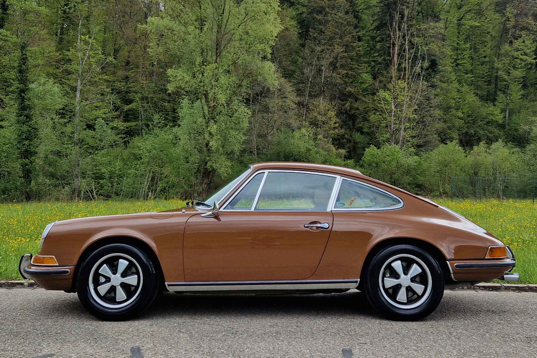 PORSCHE 911 T 2.2