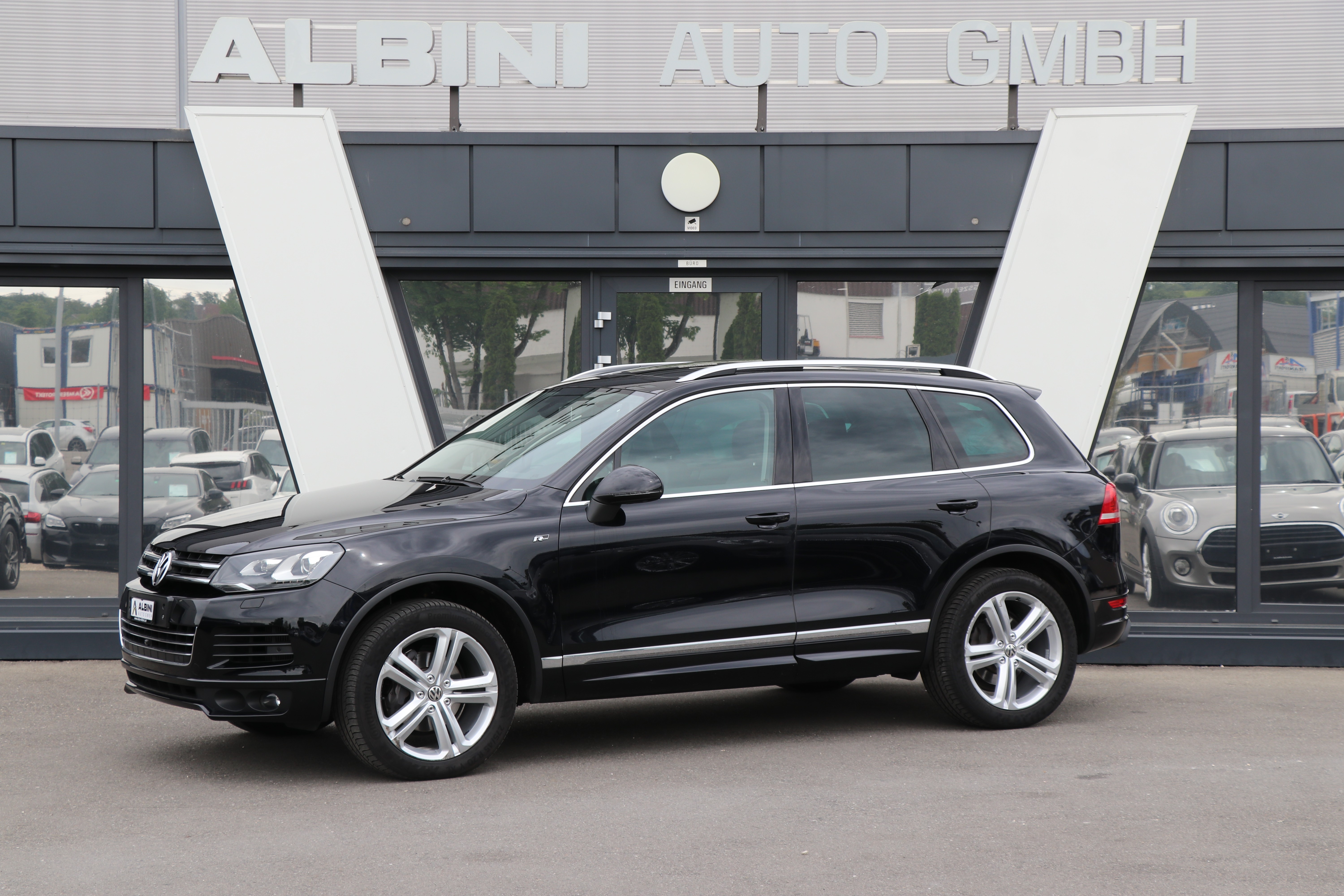 VW Touareg R-Line 3.0 TDI BlueMotion