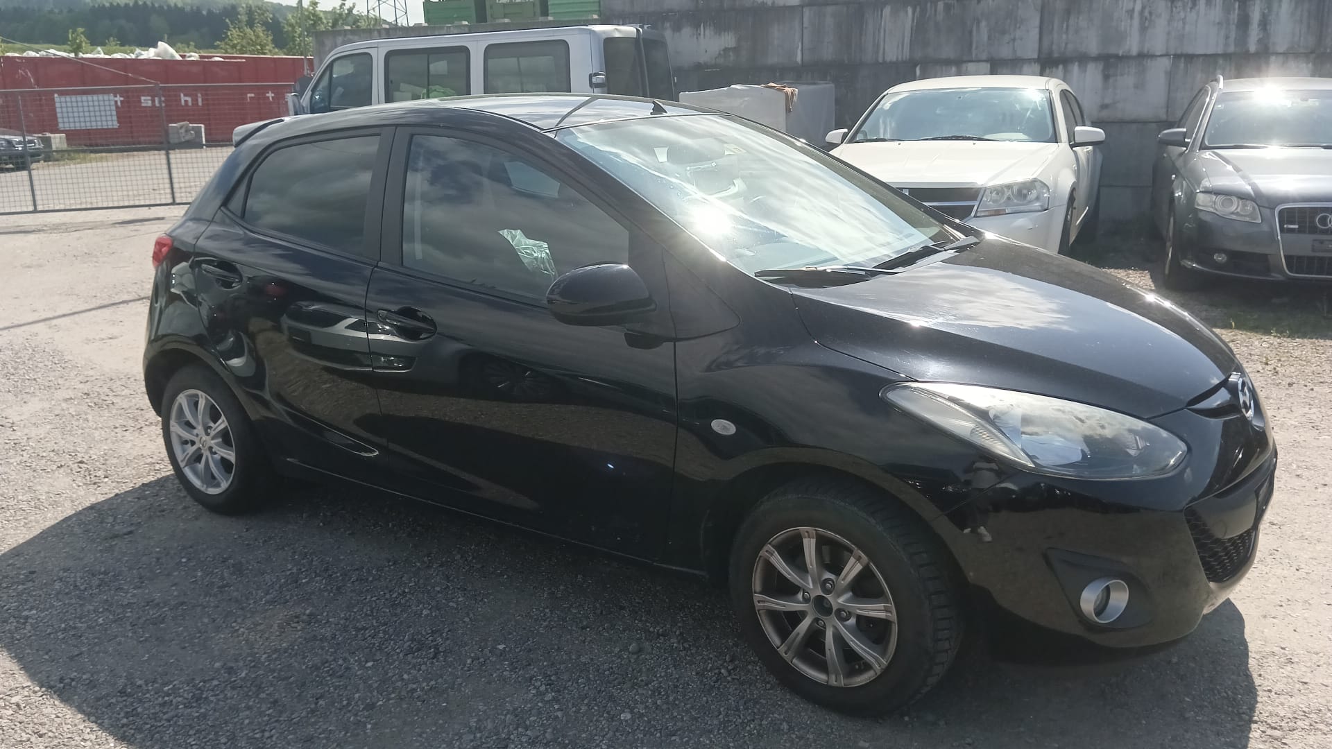 MAZDA 2 1.3i 16V Exclusive