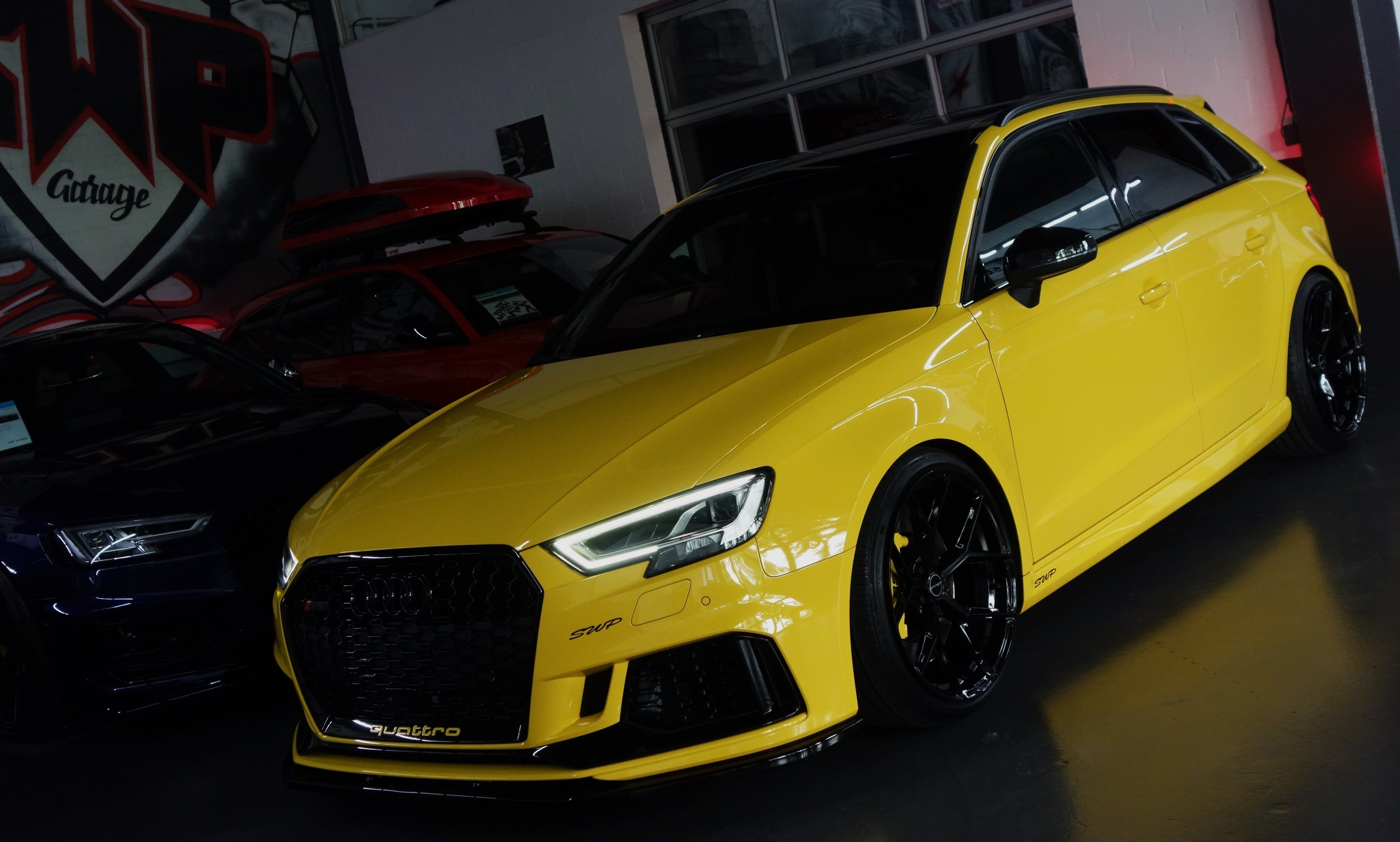 AUDI RS3 SPORTBACK 2.5 TSI QUATTRO EXCLUSIVE VEGAS GELB