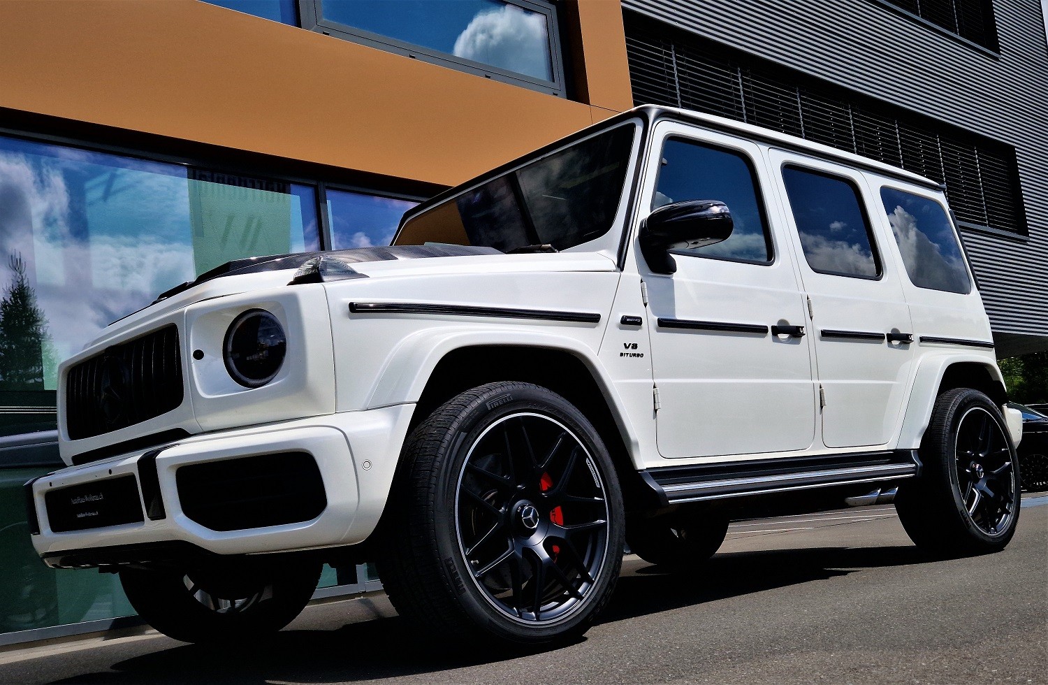 MERCEDES-BENZ G 63 AMG