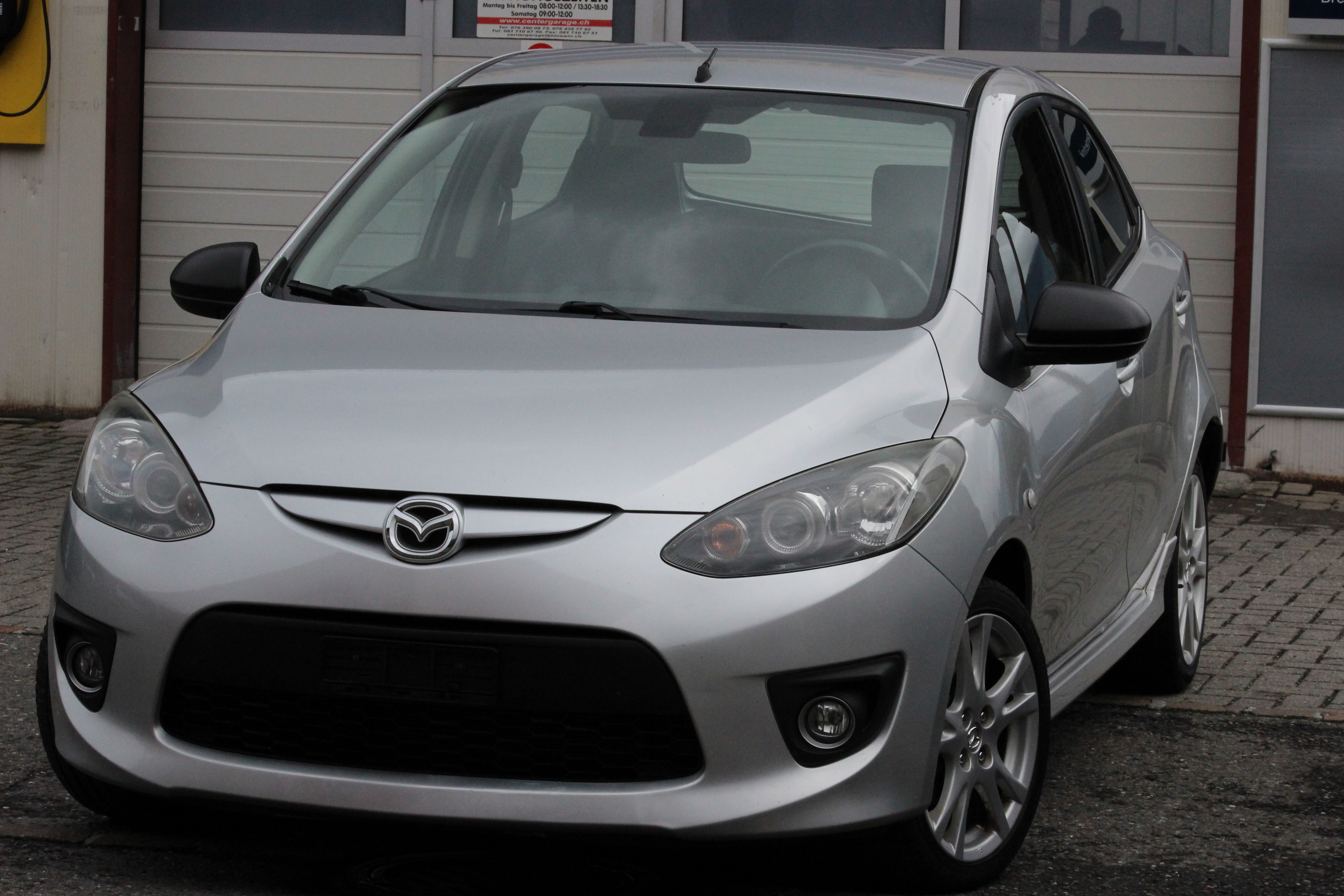 MAZDA 2 1.5i 16V Sport