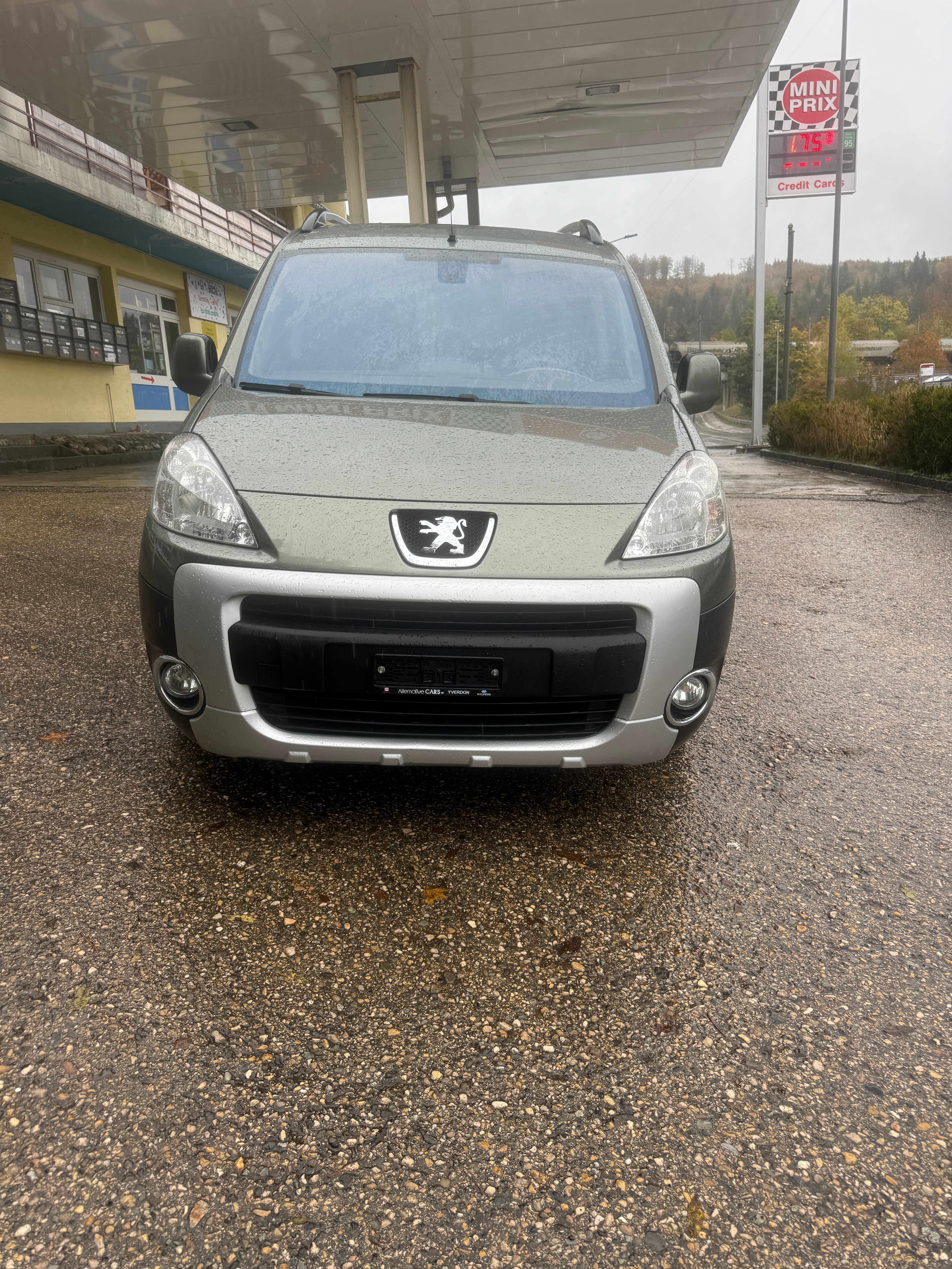 PEUGEOT Partner 1.6 HDI Outdoor