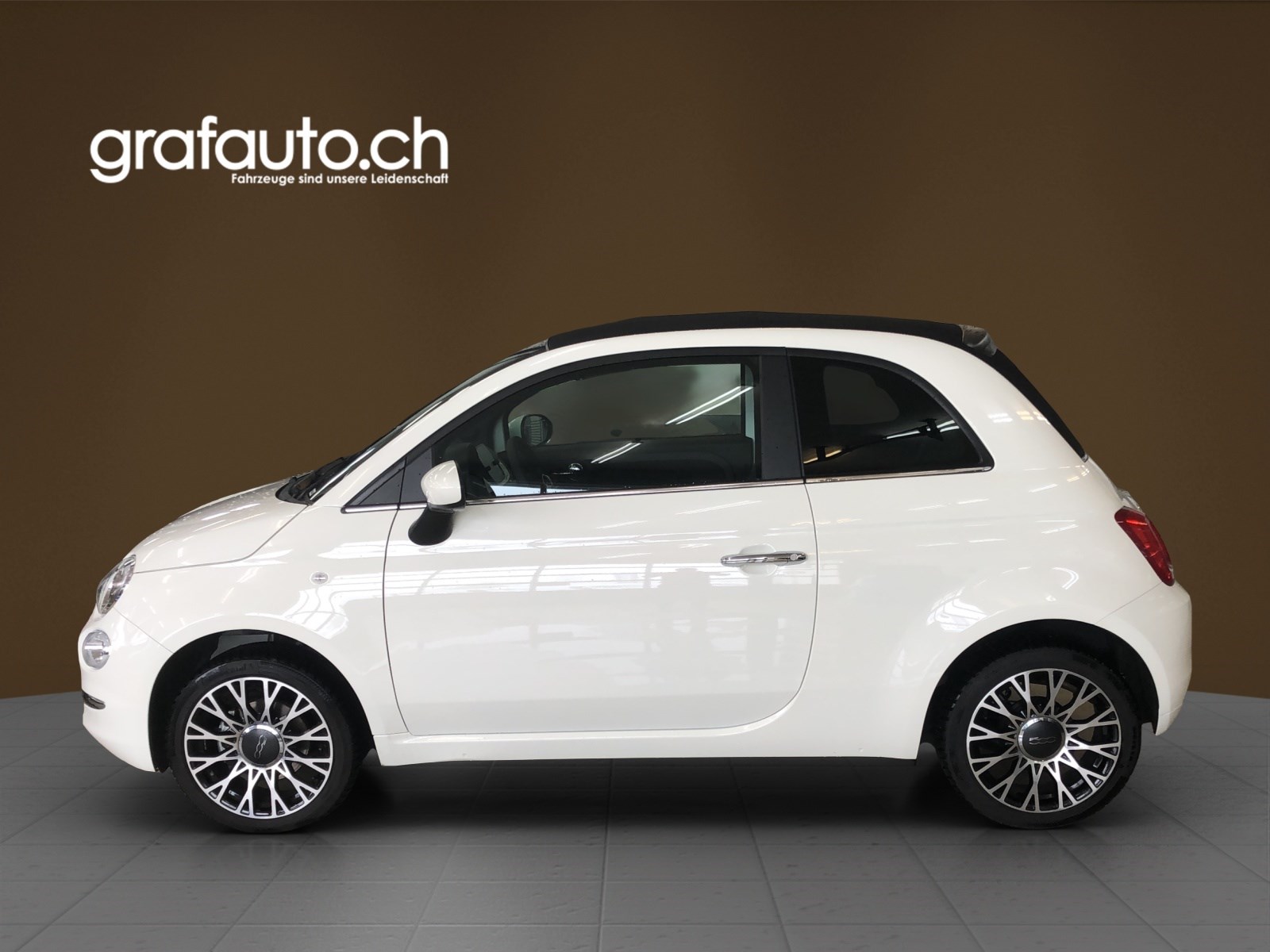 FIAT 500 C 1.0 Hybrid Lounge