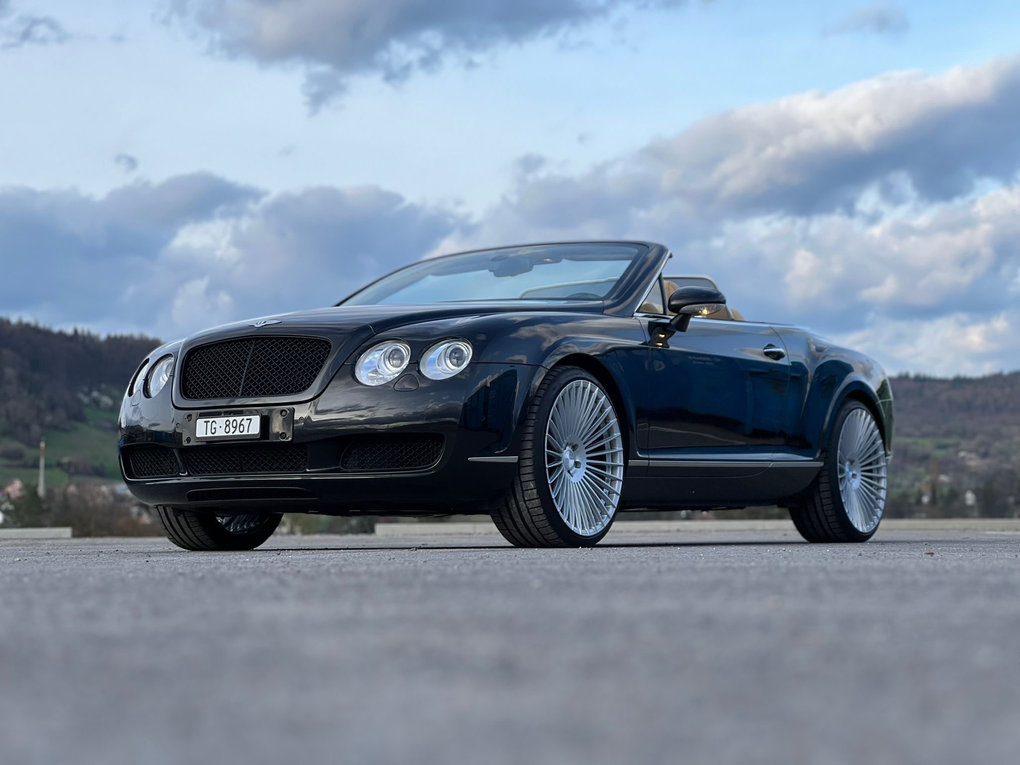 BENTLEY Continental GTC 6.0