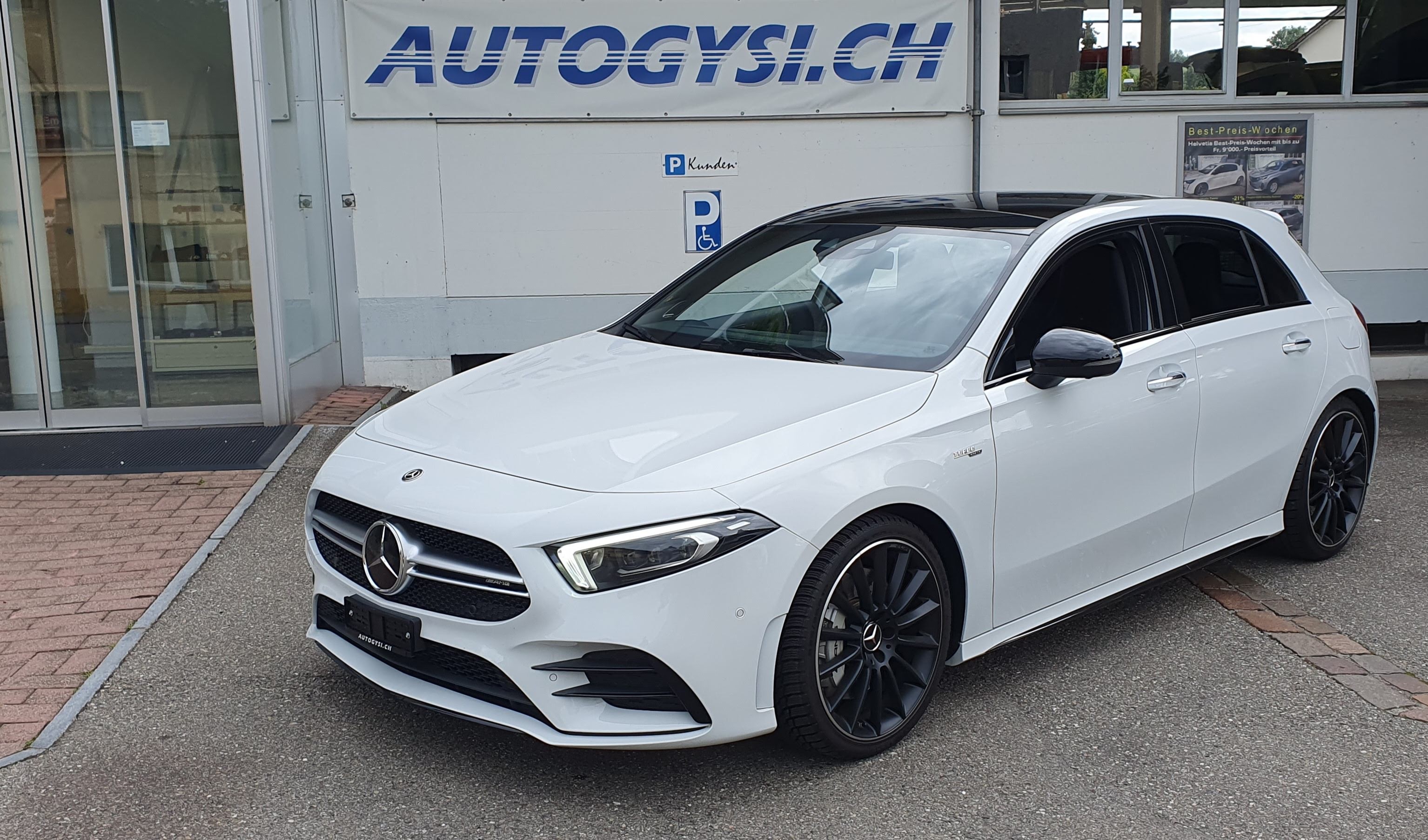 MERCEDES-BENZ A 35 AMG 4Matic