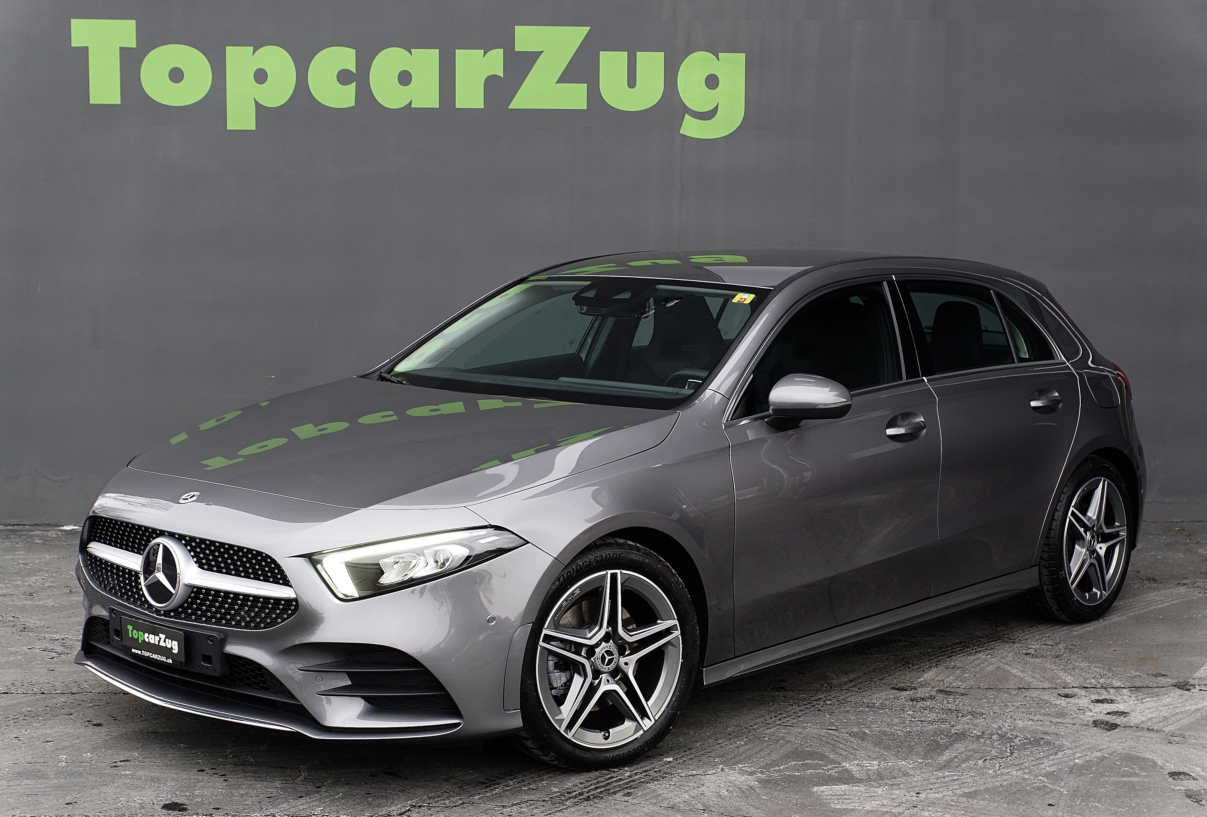 MERCEDES-BENZ A 220 AMG Line 7G-DCT 4Matic