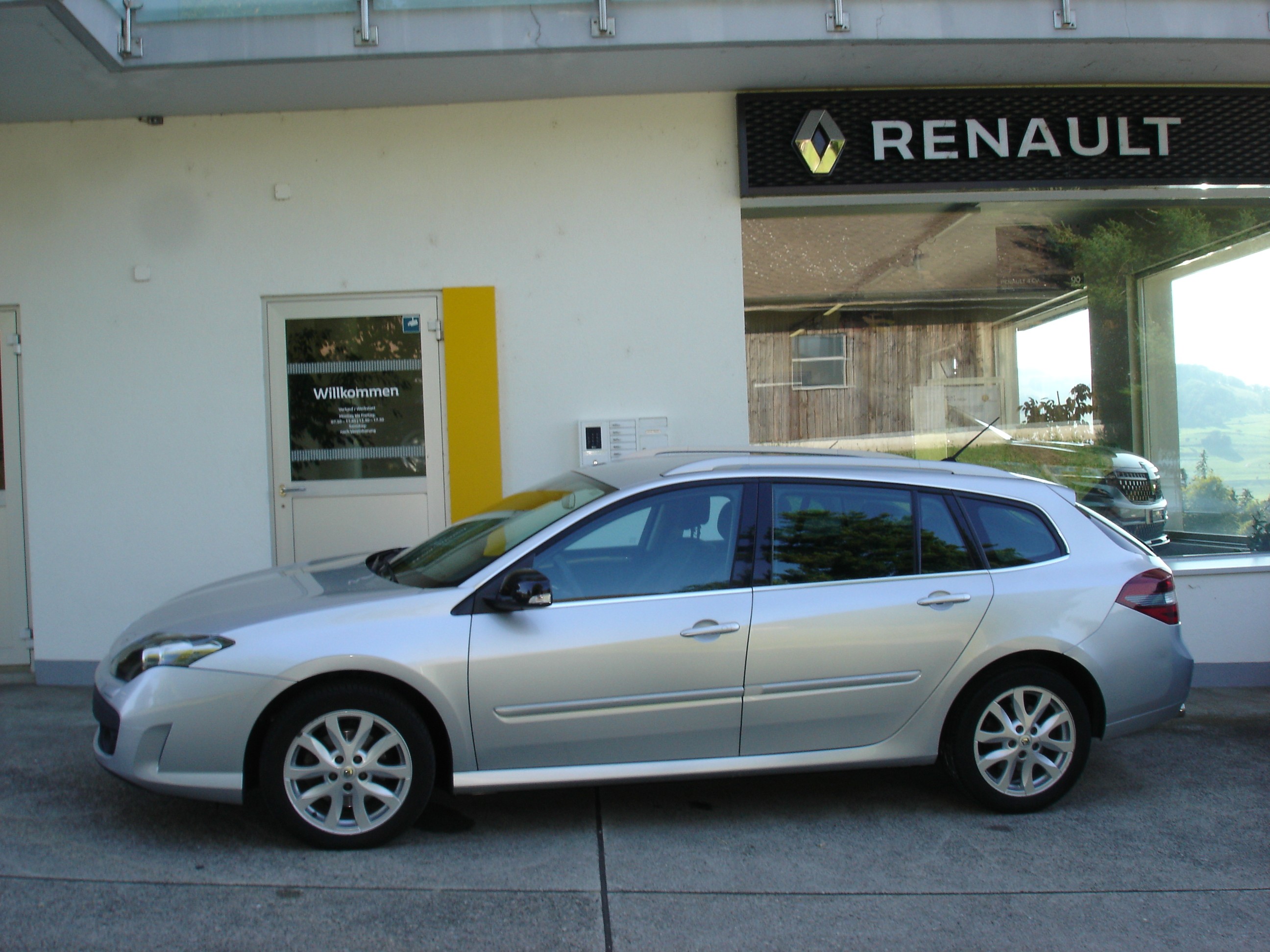 RENAULT Laguna Grandtour 2.0 dCi Dynamique