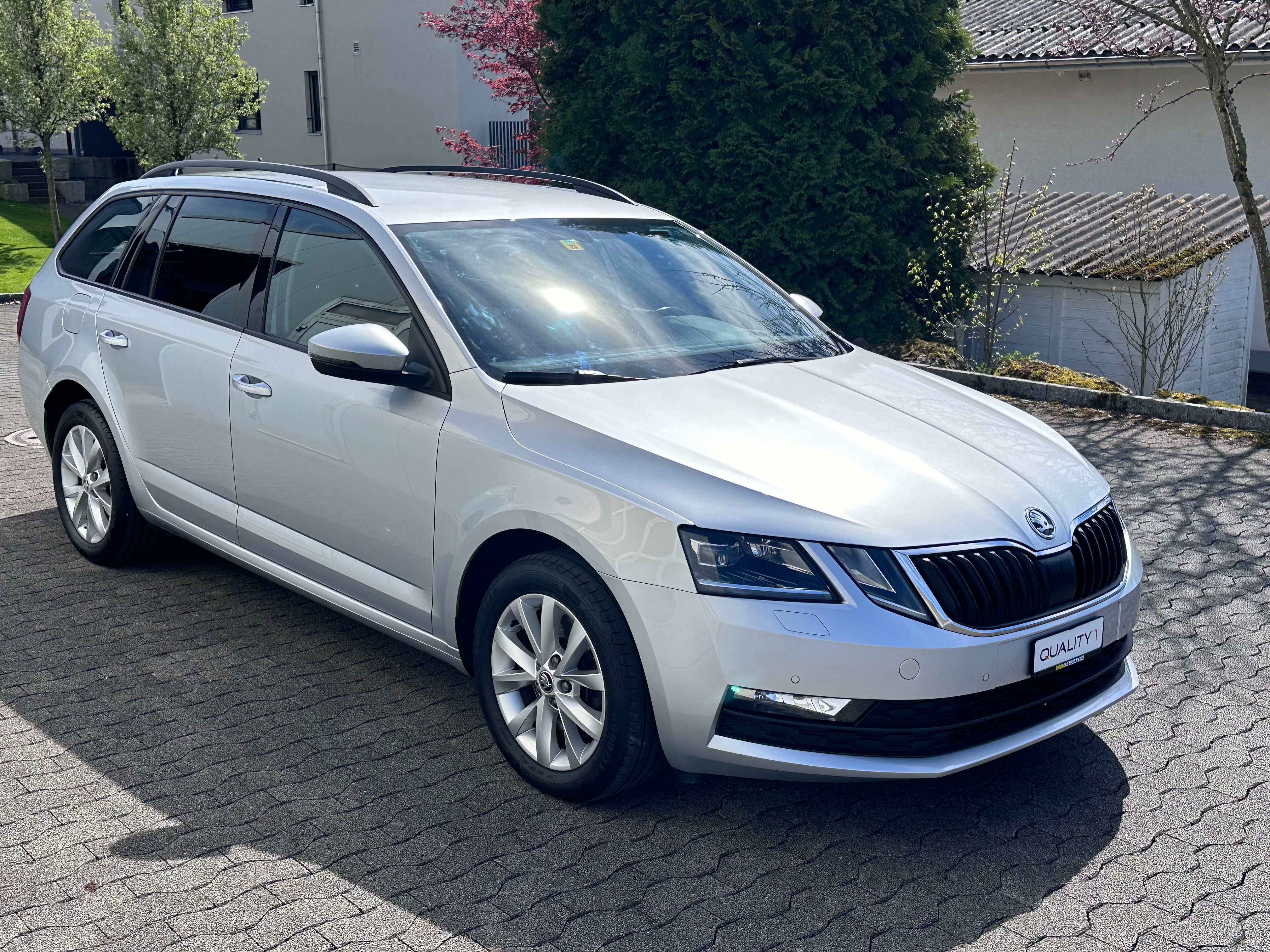 SKODA Octavia Combi 2.0 TDI Soleil 4x4 DSG