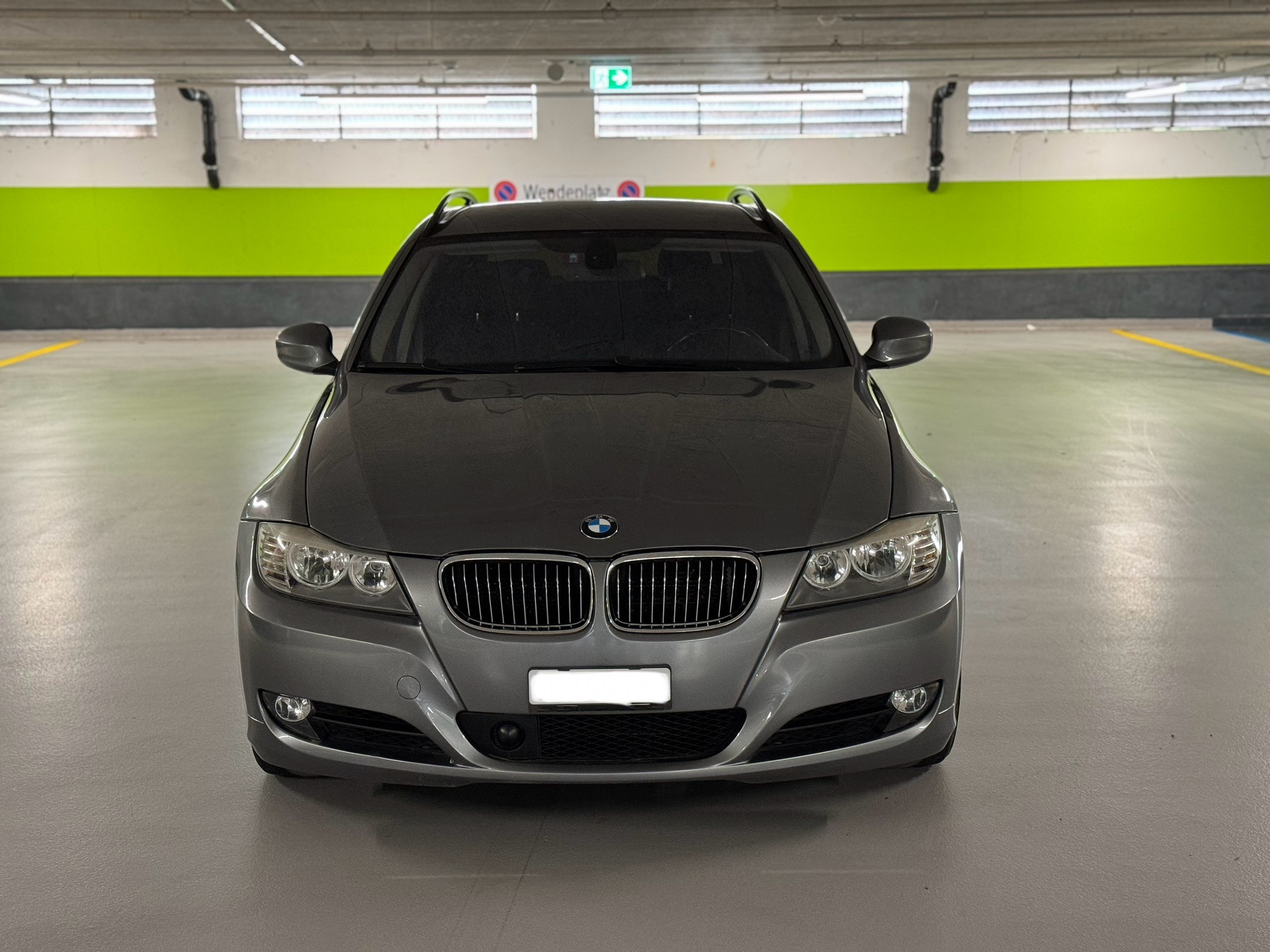 BMW 325i Touring Steptronic