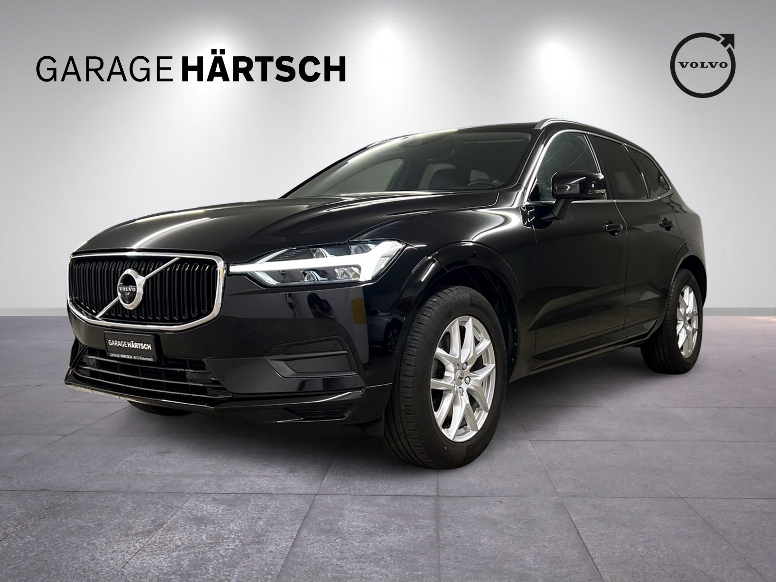 VOLVO XC60 2.0 B4 MH Momentum AWD