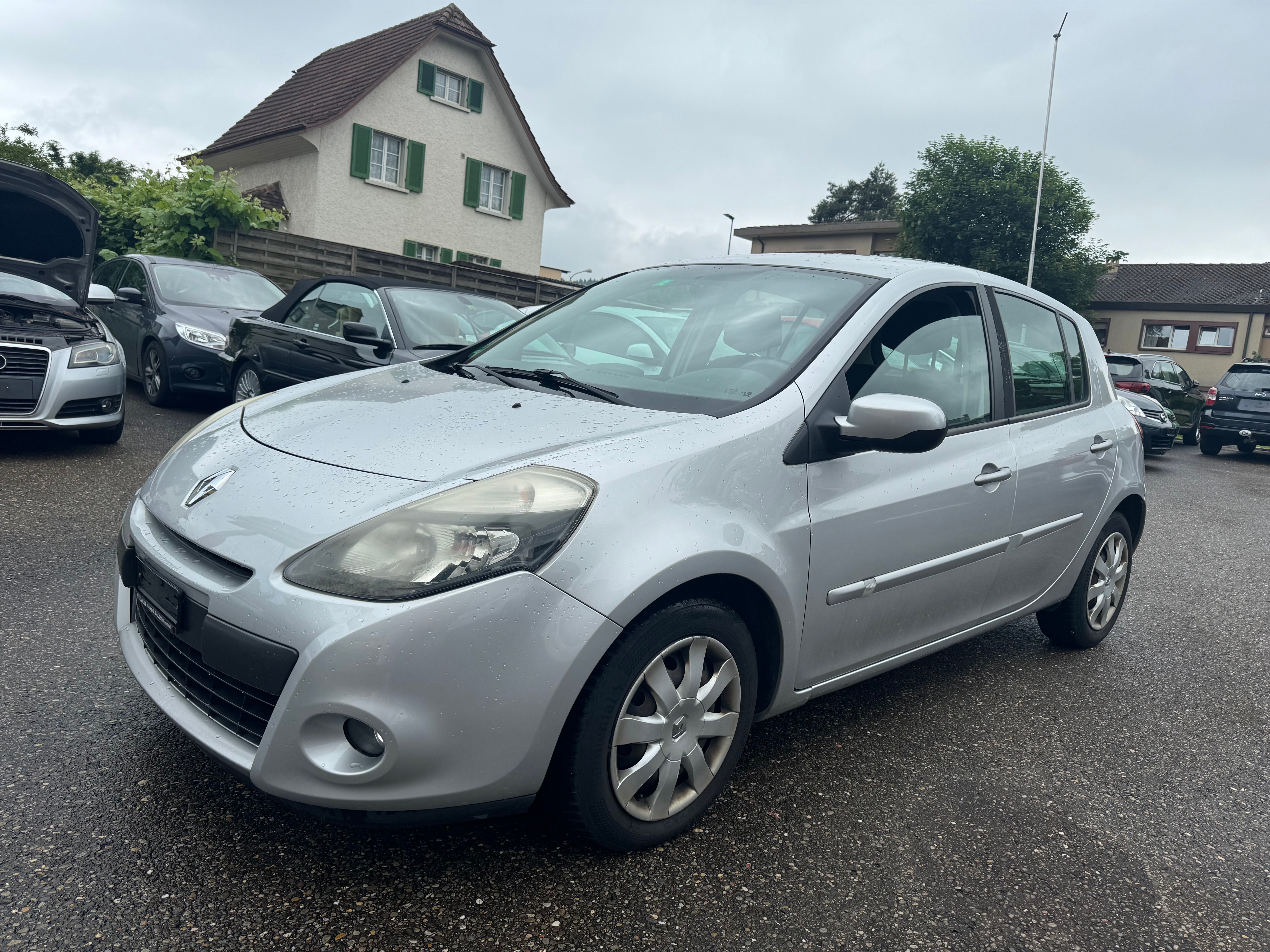 RENAULT Clio 1.6 16V Exception Automatic