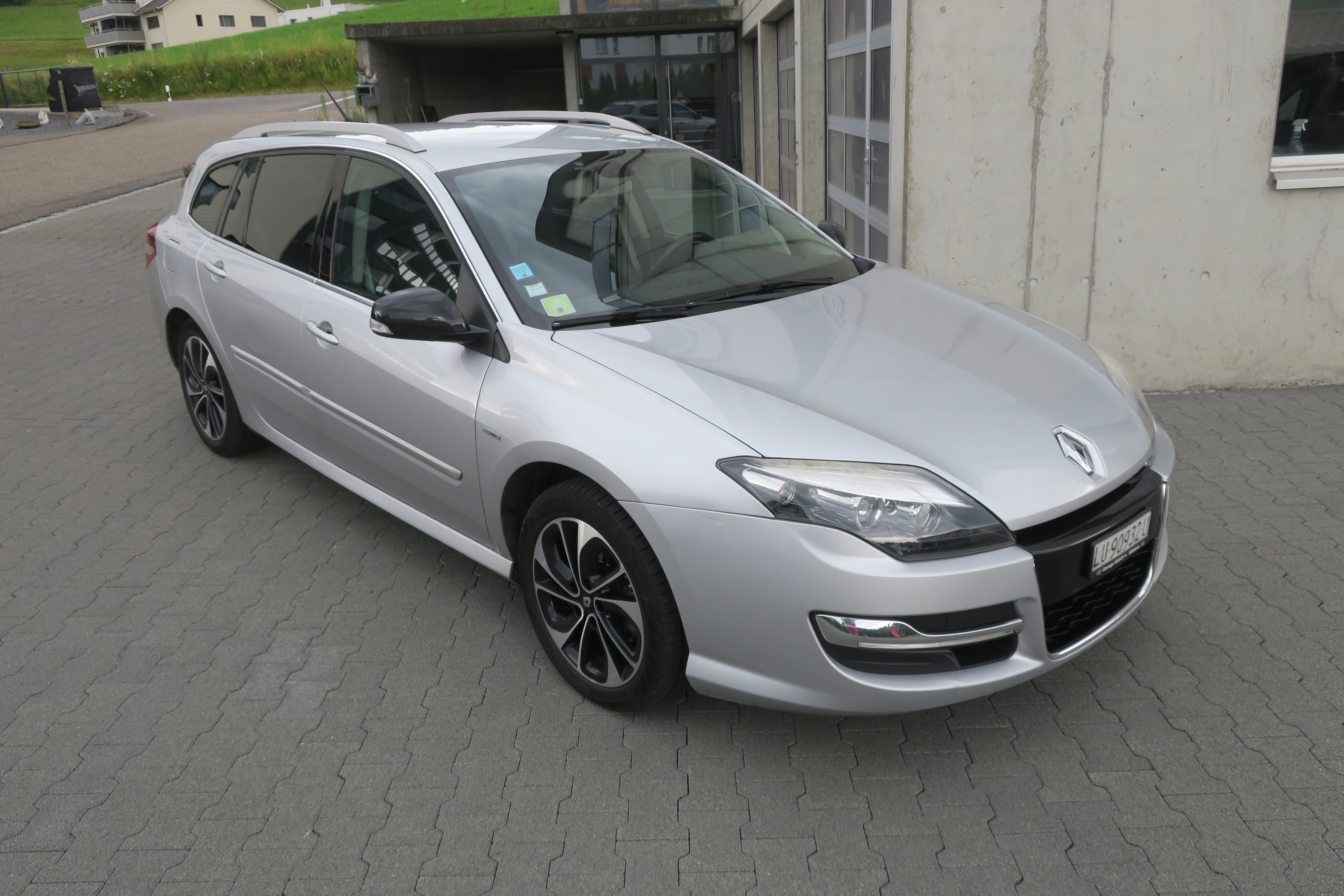 RENAULT Laguna Grandtour 2.0 dCi Bose