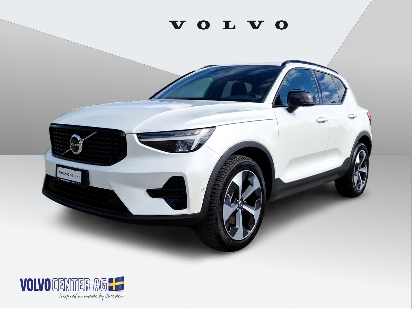 VOLVO XC40 2.0 B3 MH Plus Dark