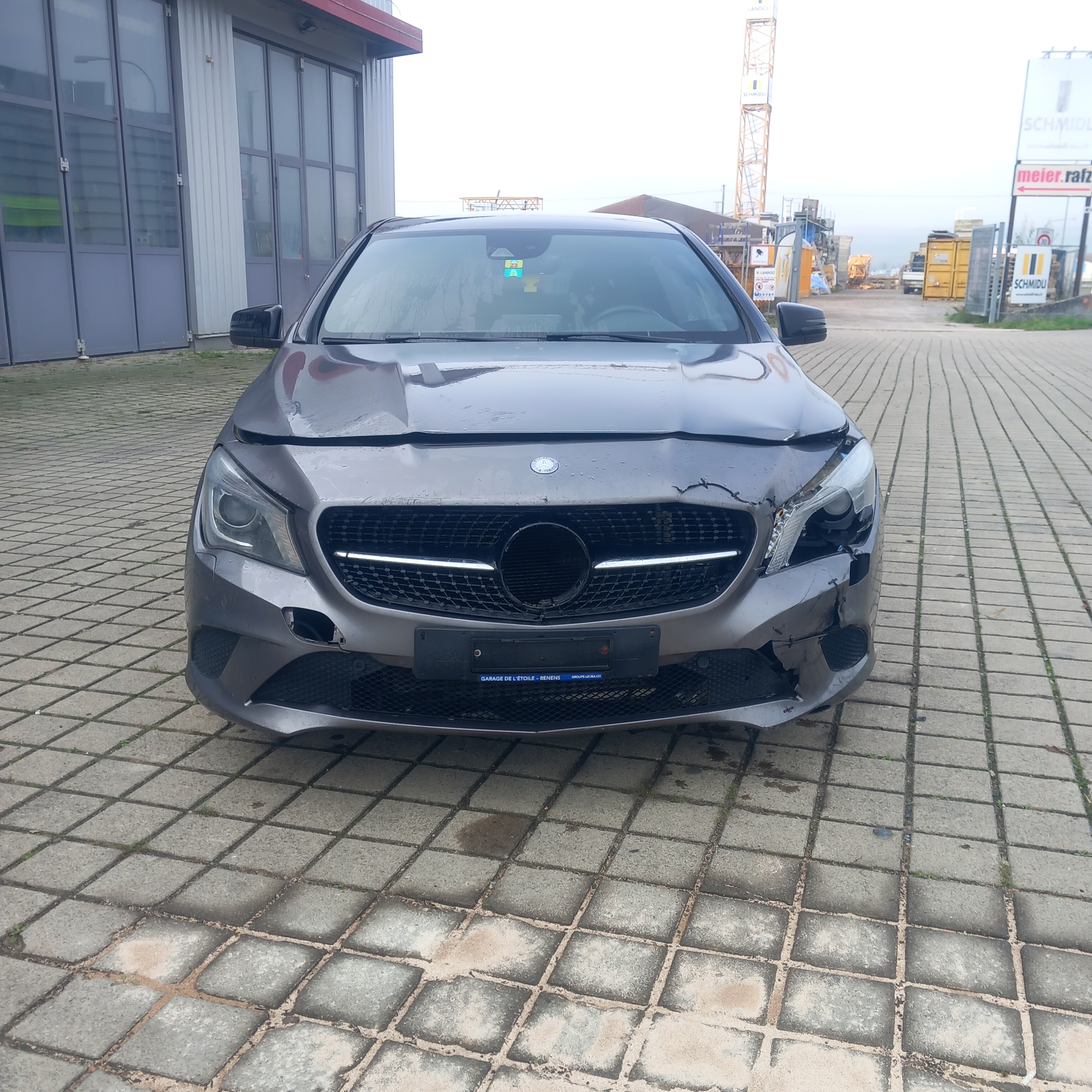 MERCEDES-BENZ CLA 220 CDI 7G-DCT