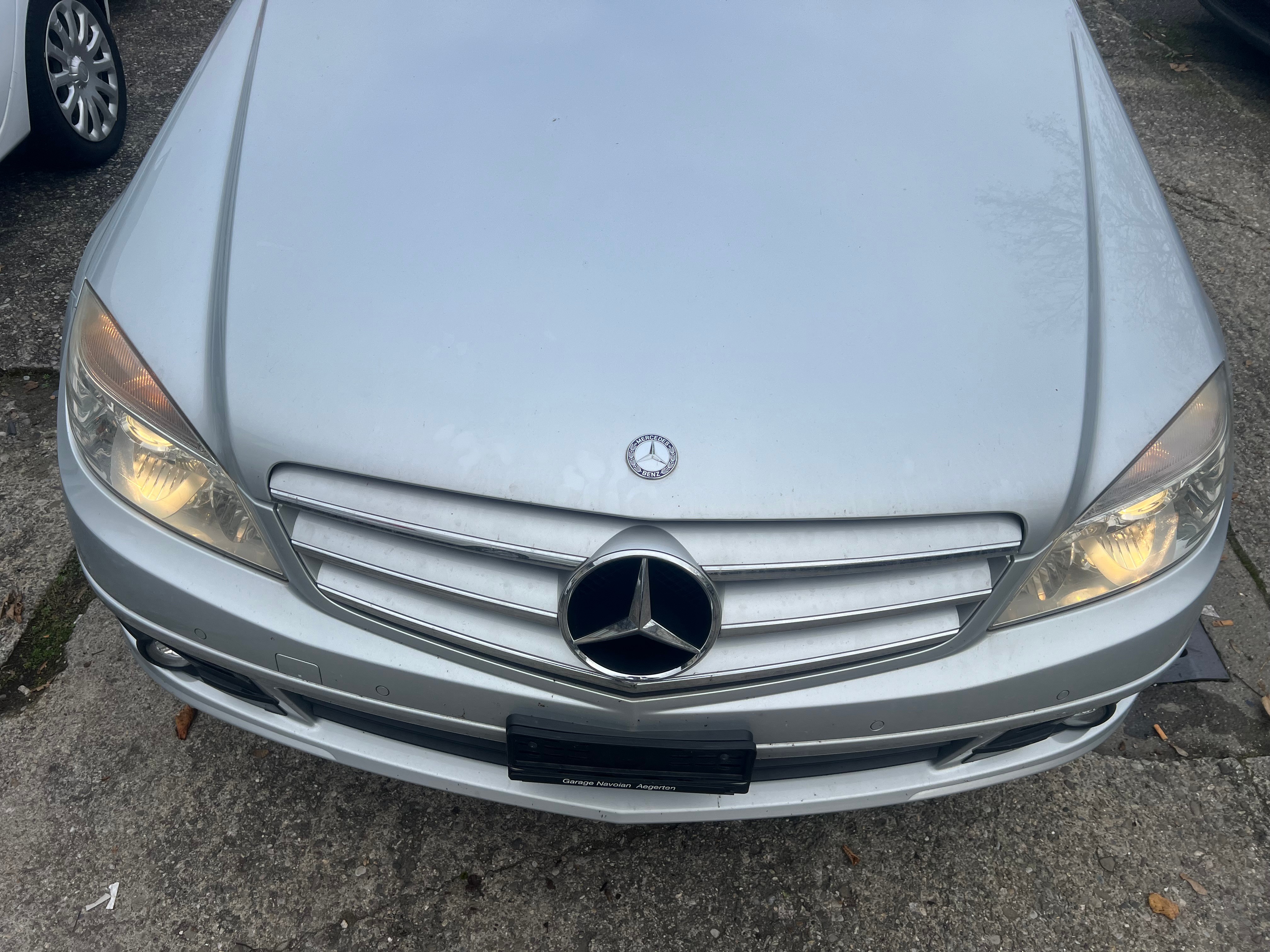 MERCEDES-BENZ C 180 CGI BlueEfficiency Automatic